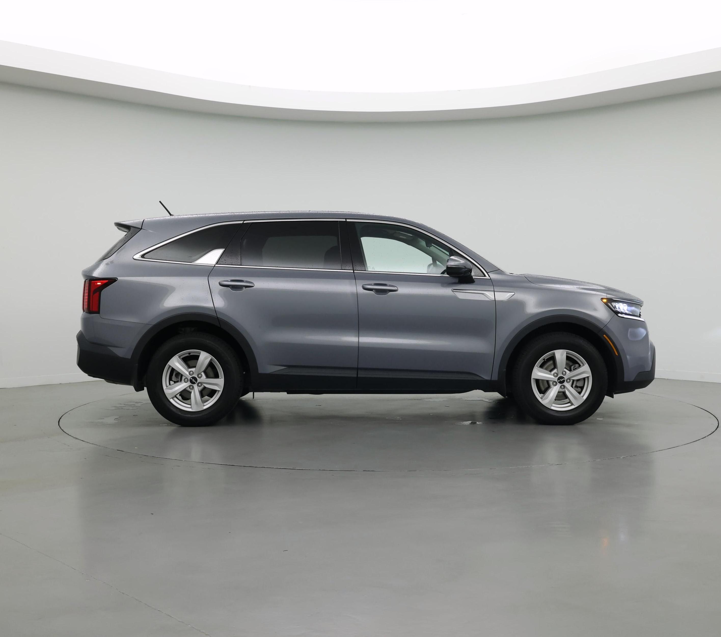Thumbnail: 2023 Kia Sorento - 7