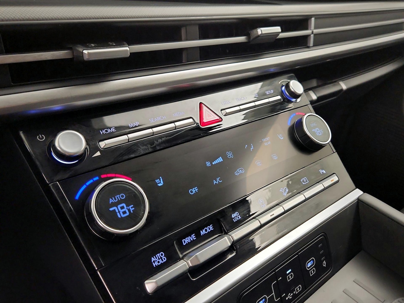 2025 Hyundai Santa Fe XRT - Photo 18
