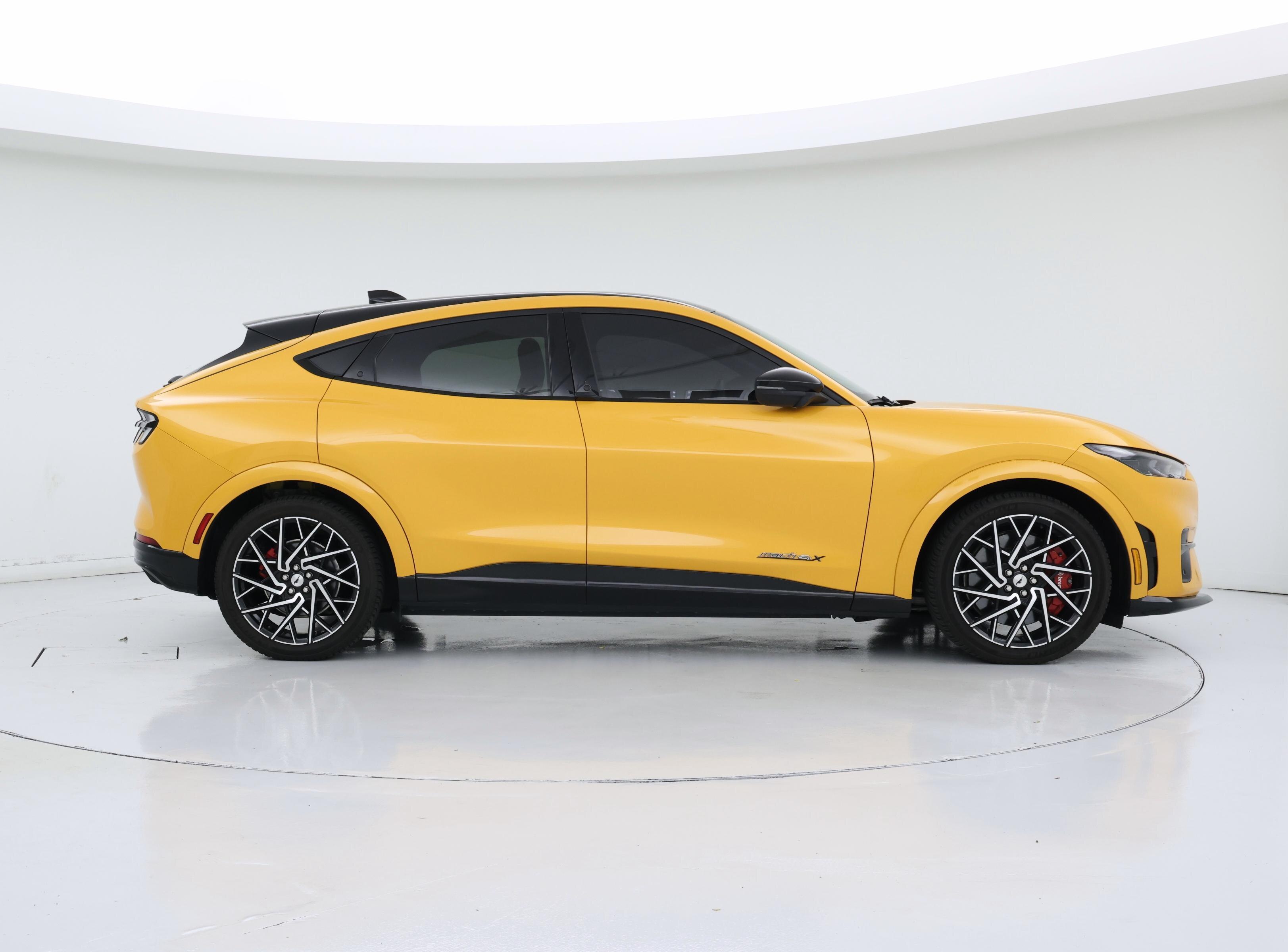 Thumbnail: 2022 Ford Mustang Mach-E - 7