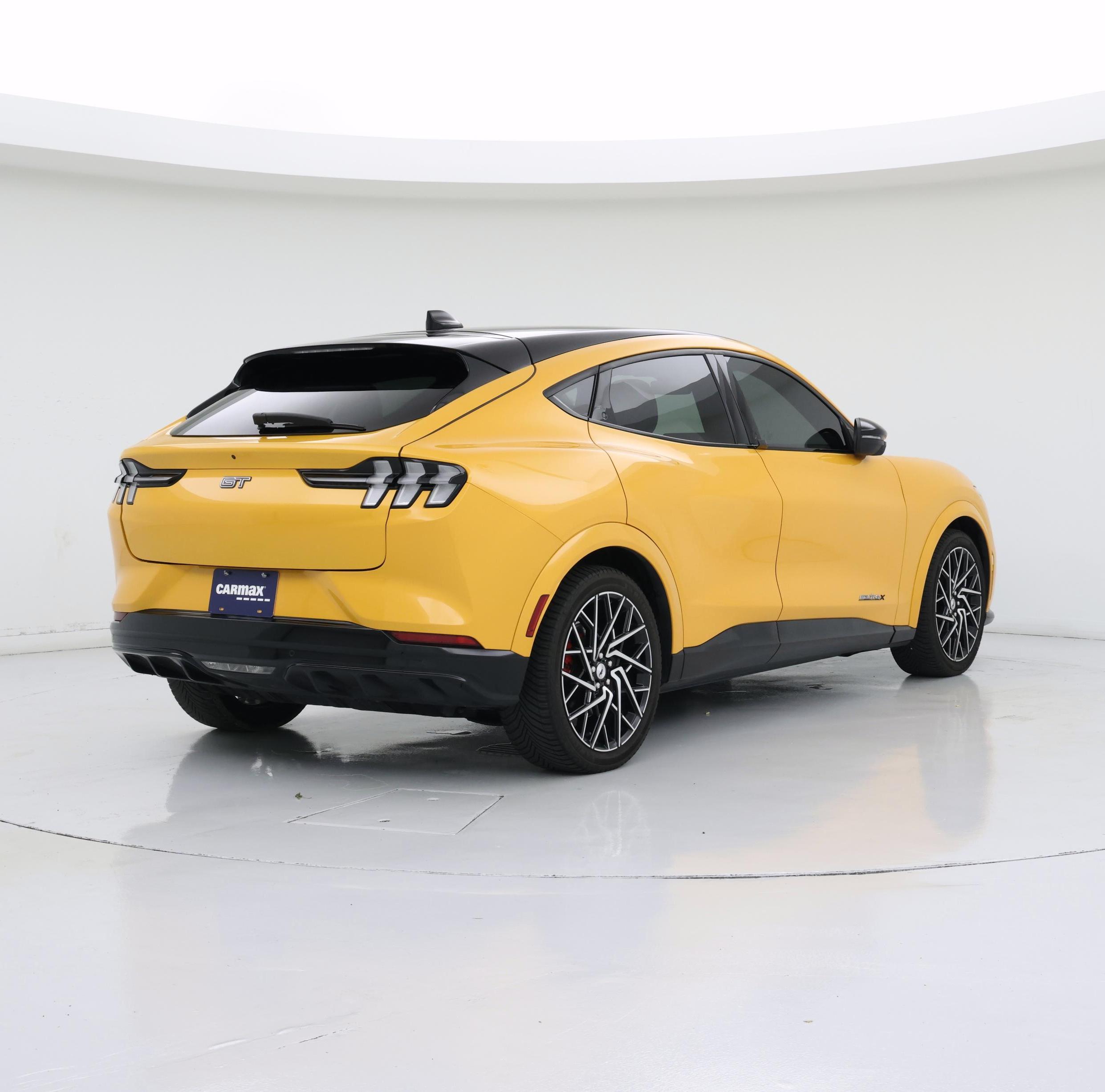 Thumbnail: 2022 Ford Mustang Mach-E - 8
