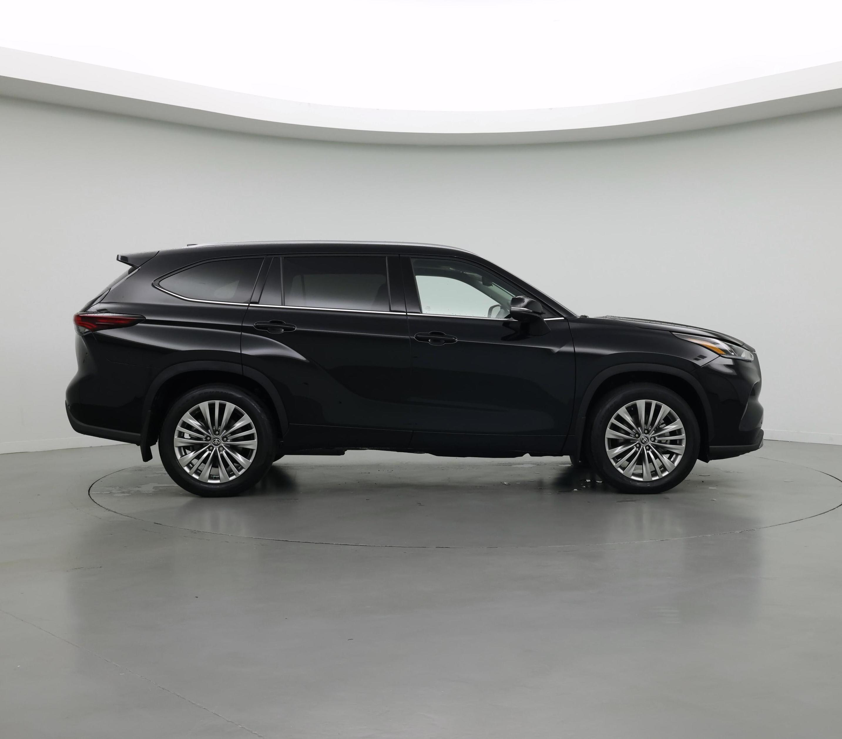 Thumbnail: 2026 Toyota Highlander - 7