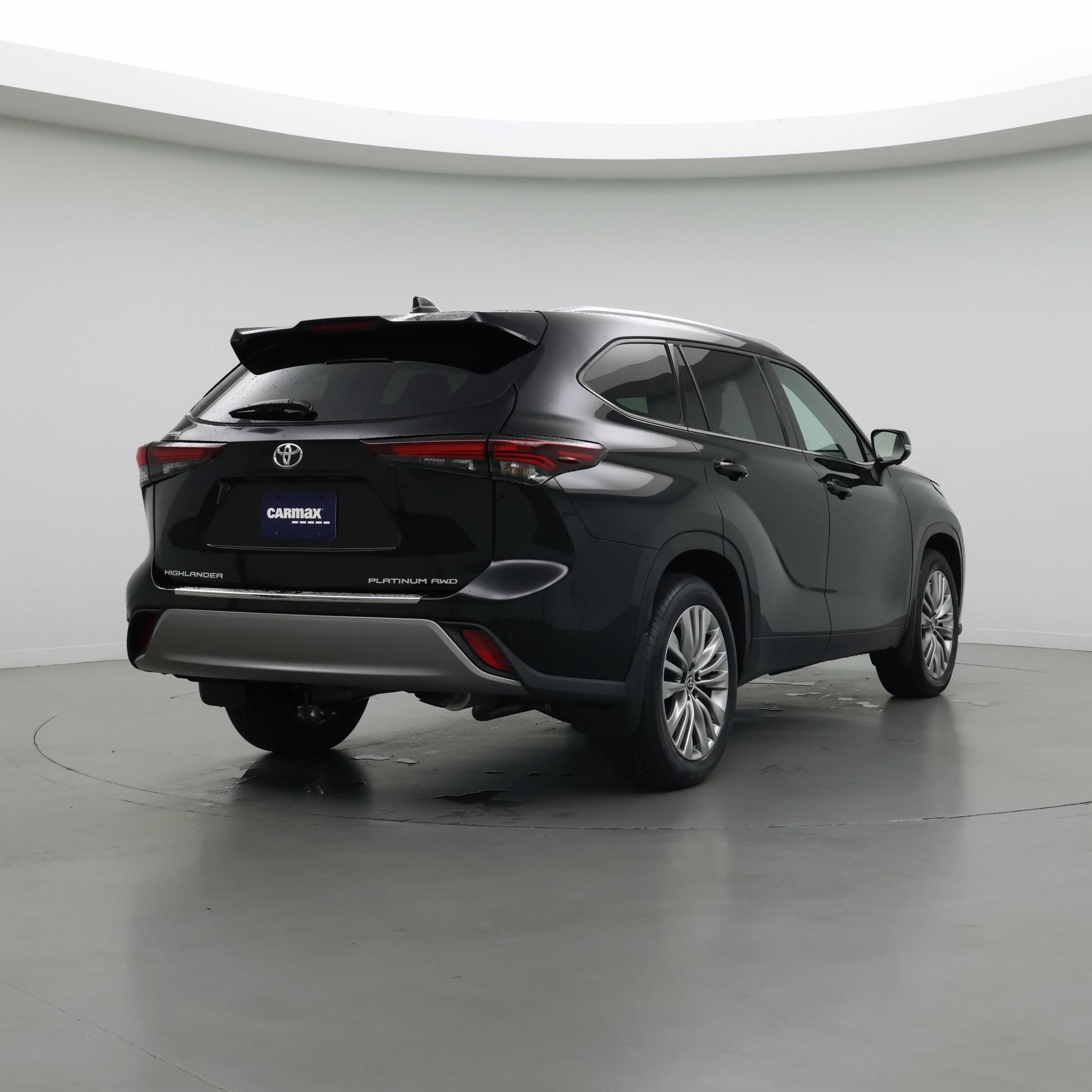 Thumbnail: 2026 Toyota Highlander - 8
