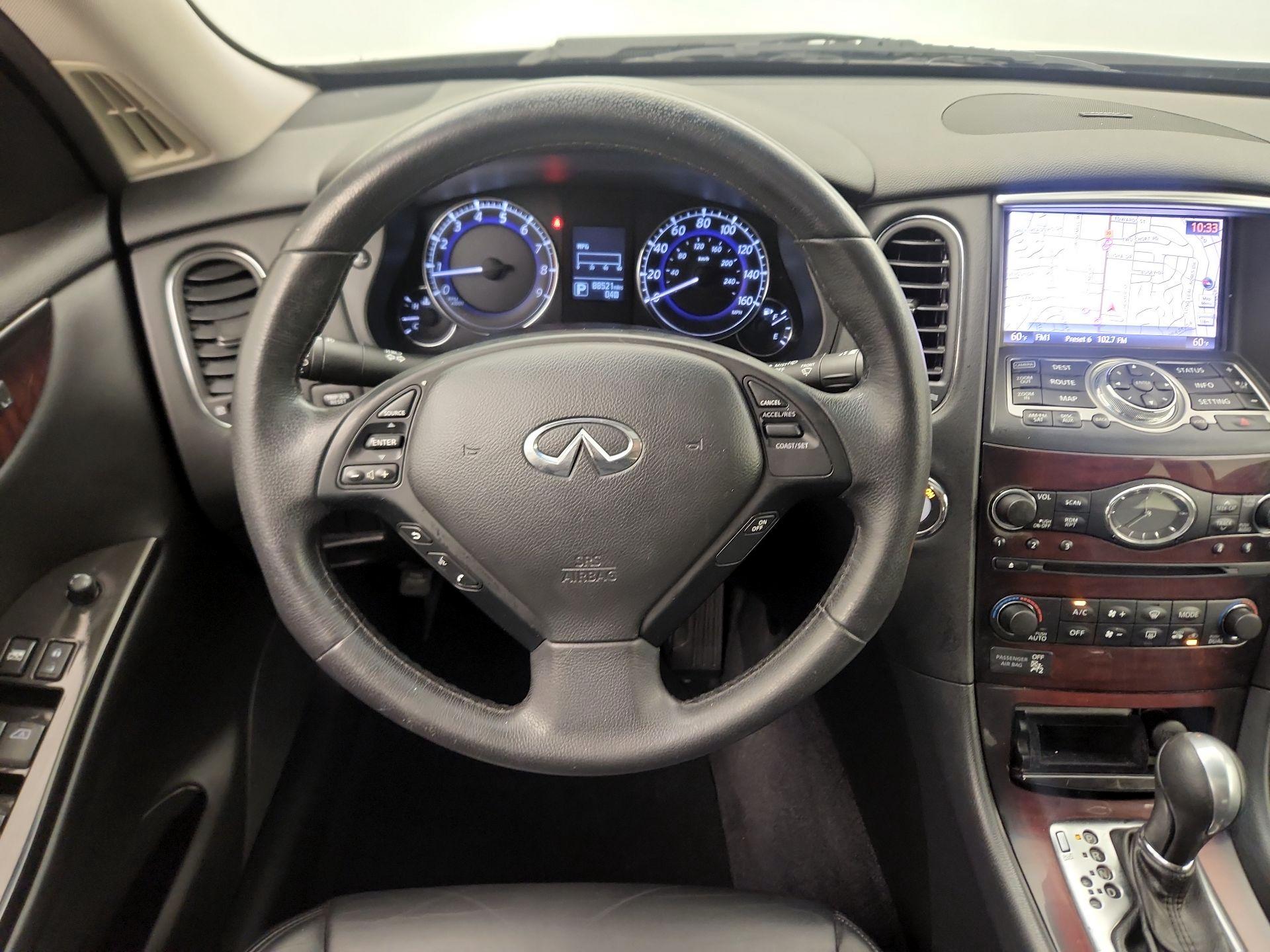 Thumbnail: 2017 INFINITI QX50 - 10