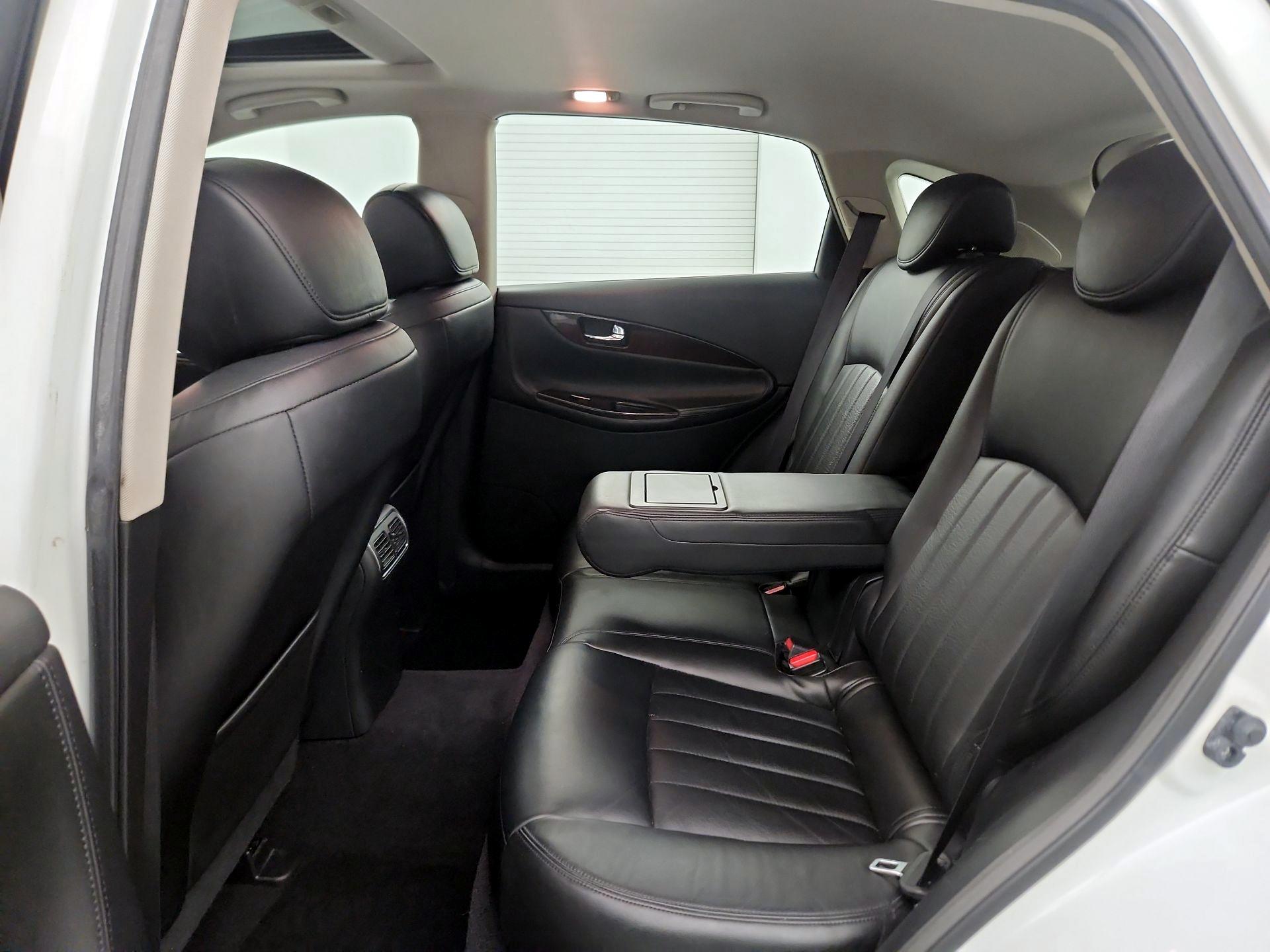 Thumbnail: 2017 INFINITI QX50 - 19