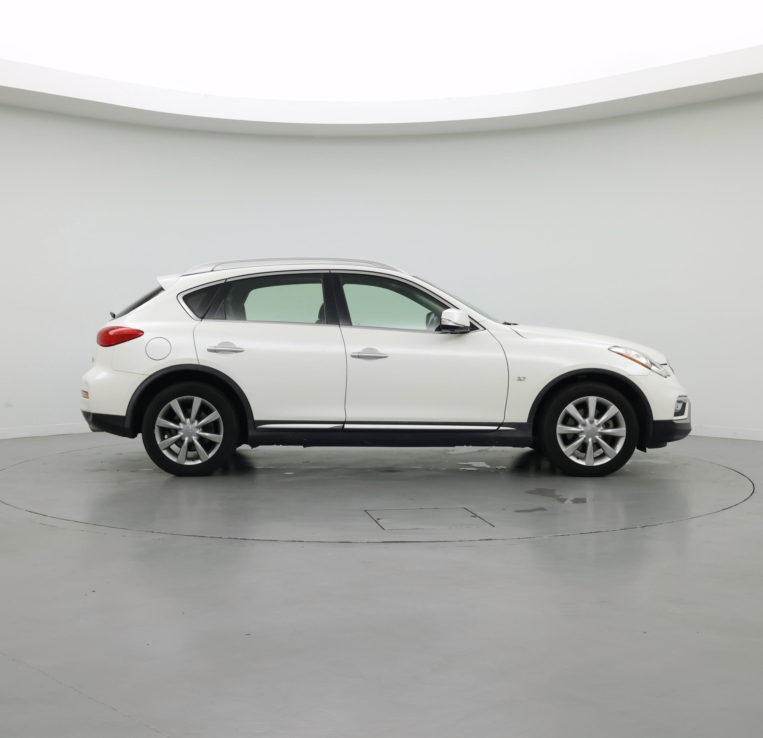 Thumbnail: 2017 INFINITI QX50 - 7