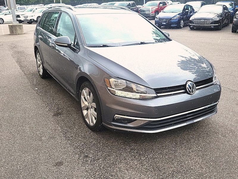 2018 Volkswagen Golf SEL
