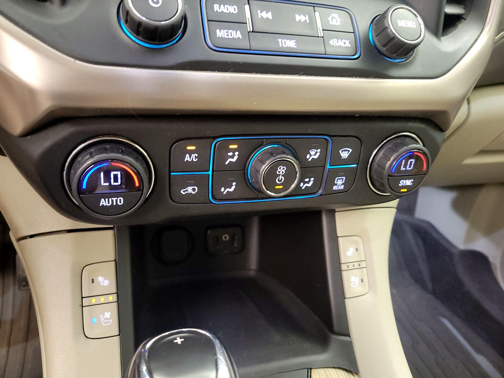Thumbnail: 2018 GMC Acadia - 14
