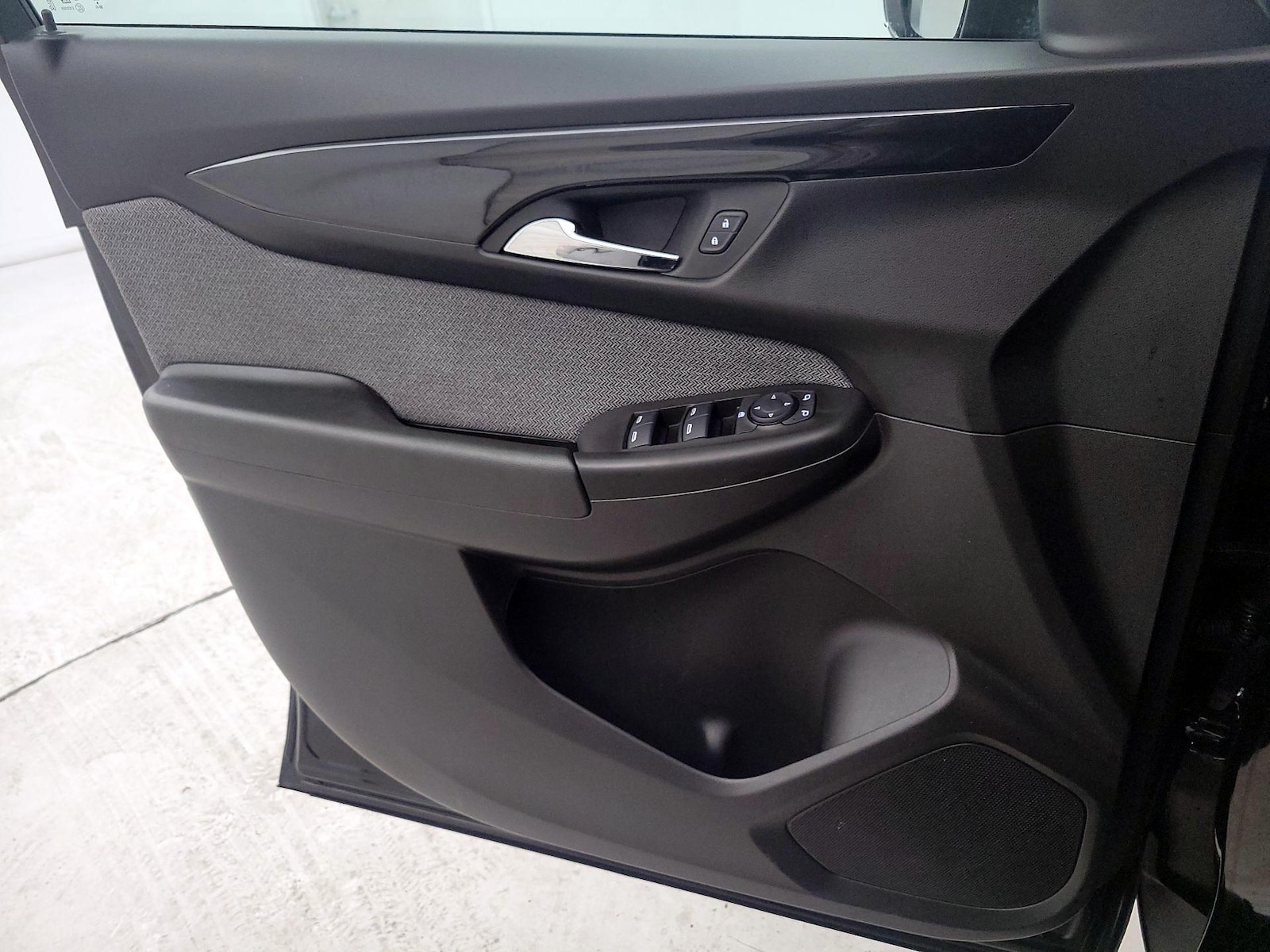 2025 Chevrolet Trailblazer LT - Photo 11