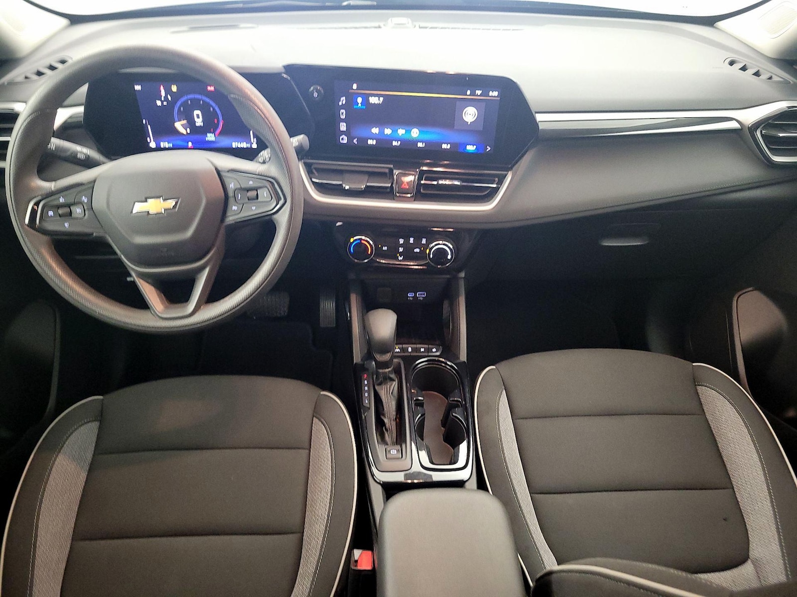 2025 Chevrolet Trailblazer LT - Photo 8