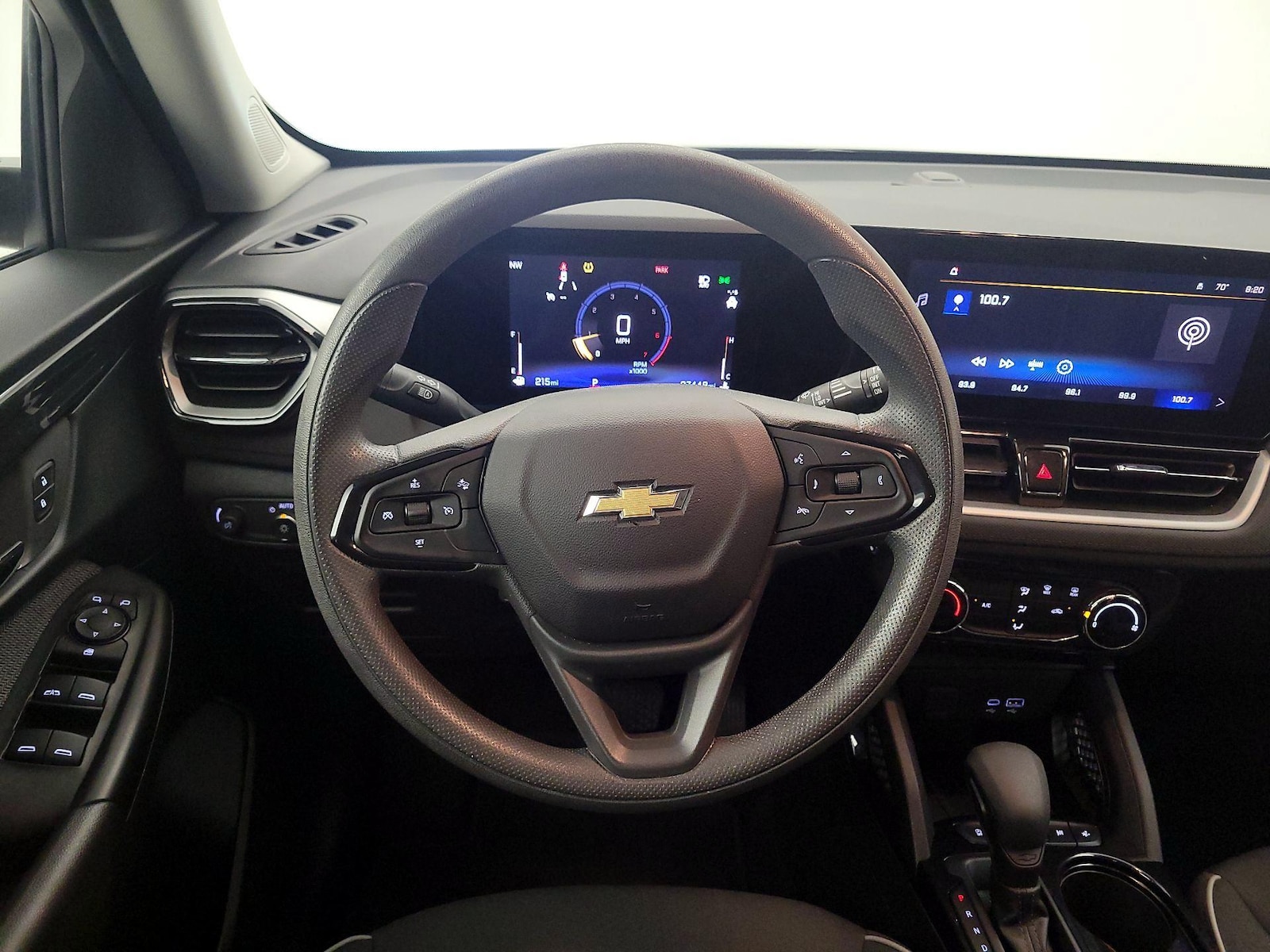 2025 Chevrolet Trailblazer LT - Photo 9