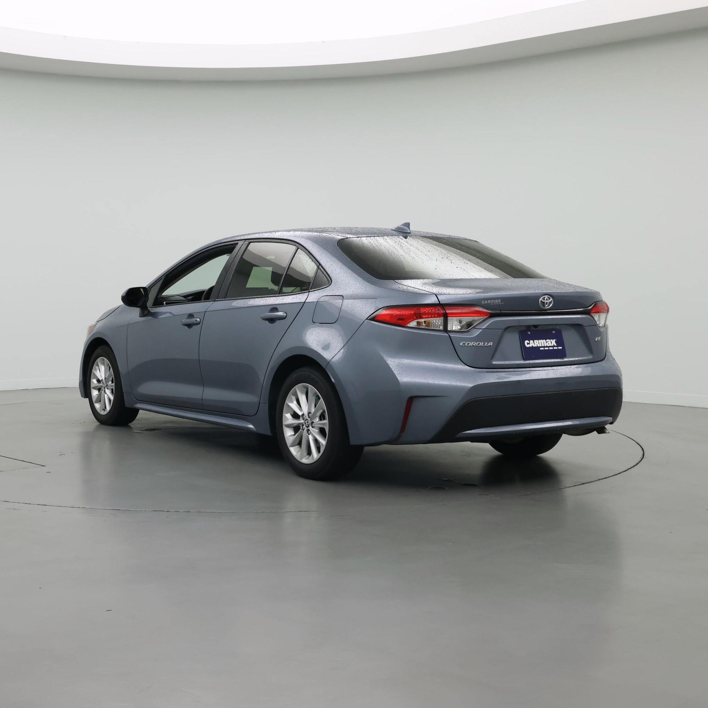Thumbnail: 2021 Toyota Corolla - 2