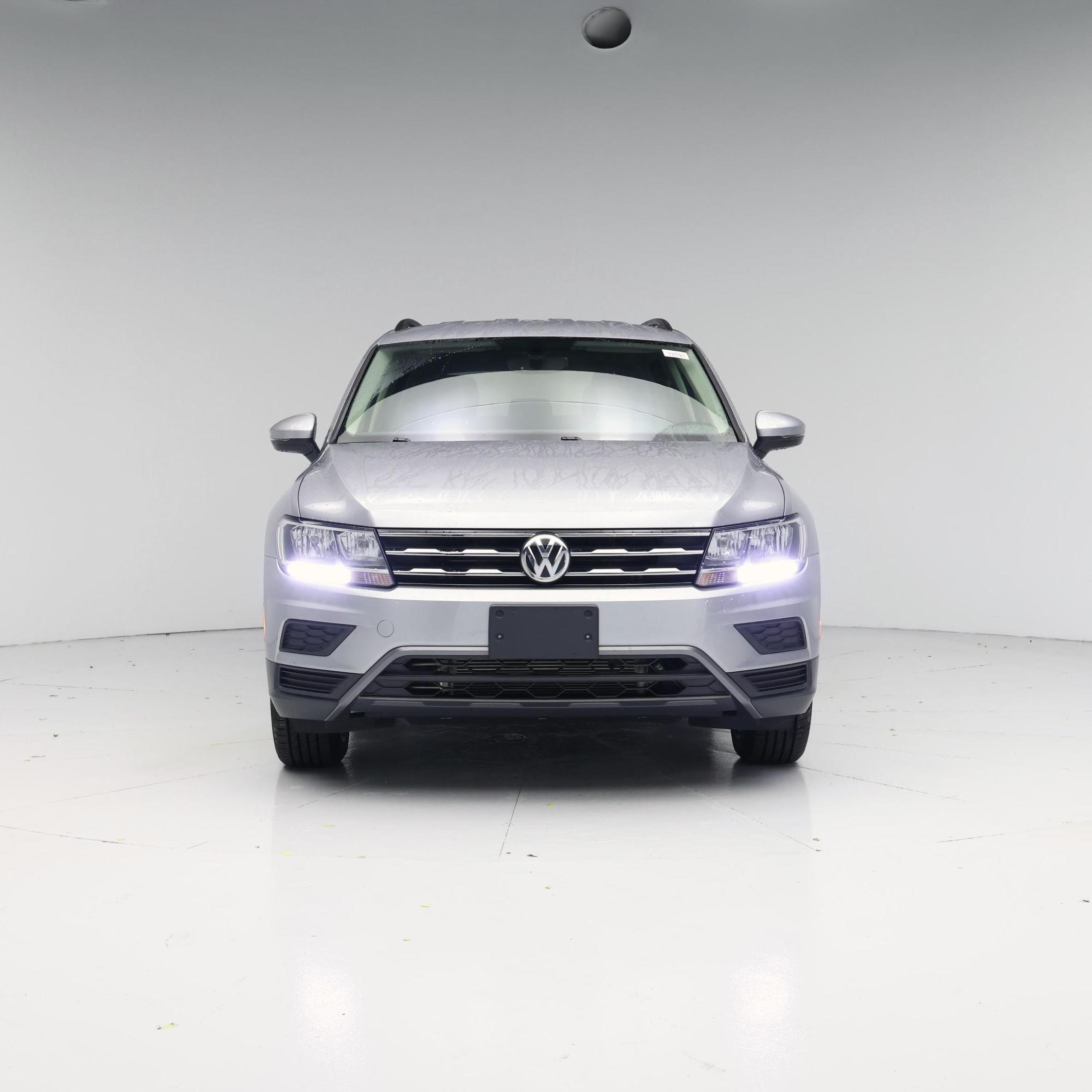 Thumbnail: 2021 Volkswagen Tiguan - 5