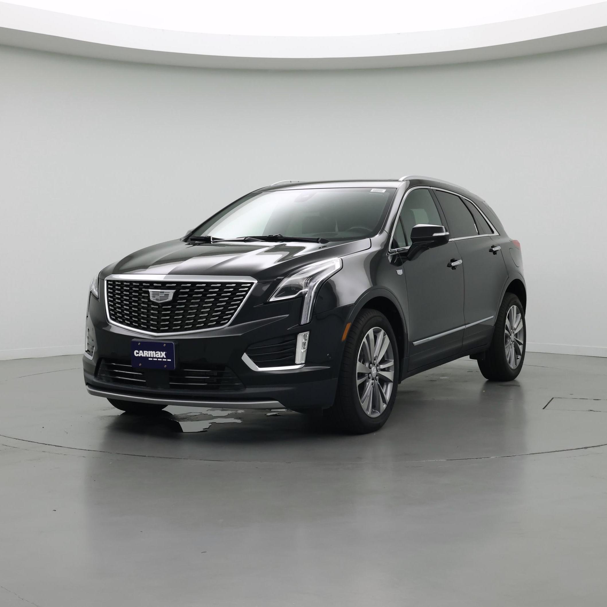 Thumbnail: 2022 Cadillac XT5 - 4