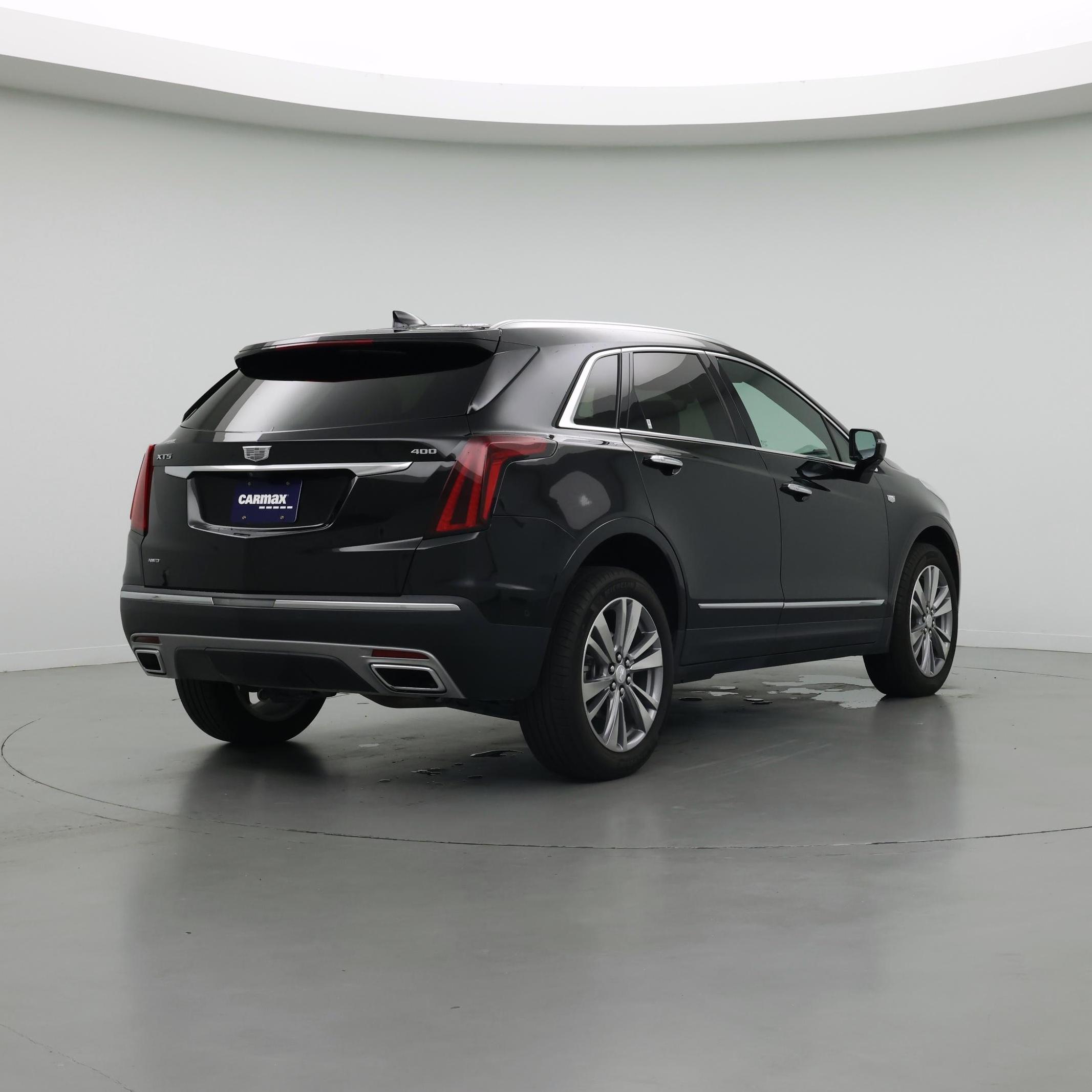 Thumbnail: 2022 Cadillac XT5 - 8