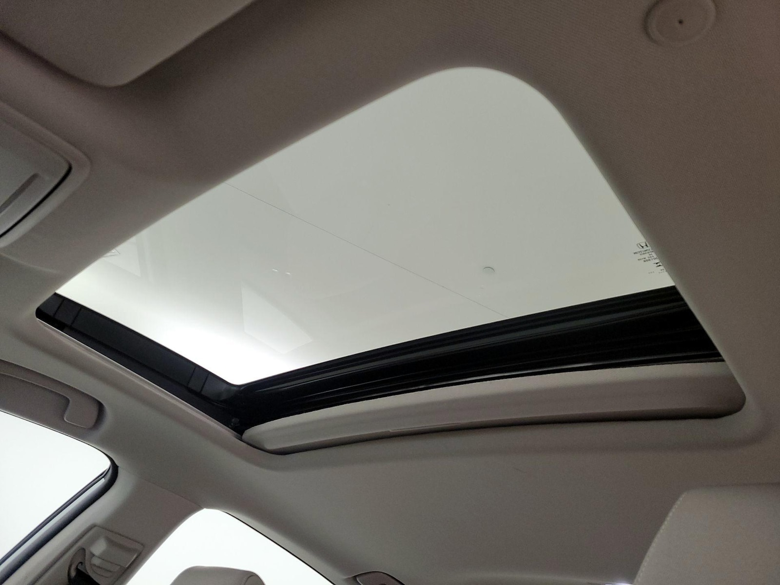 2025 Honda Accord SE - Photo 19