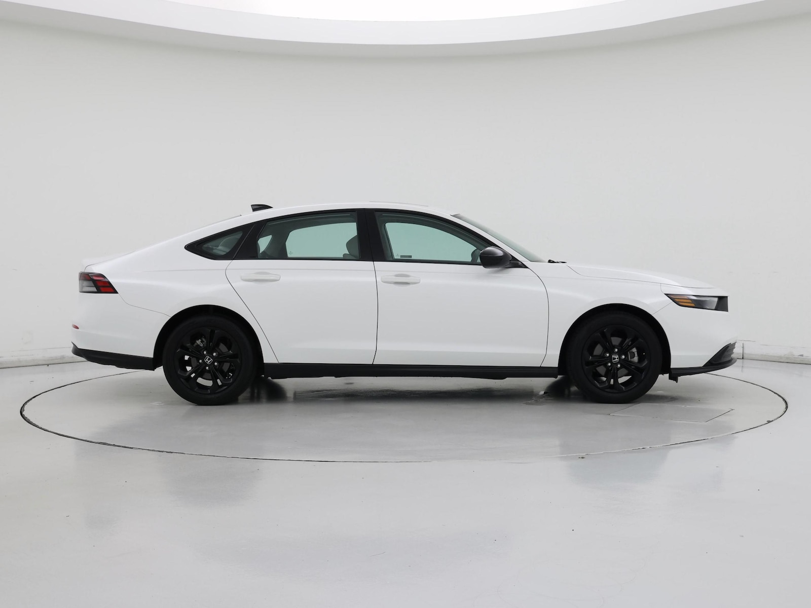 2025 Honda Accord SE - Photo 8