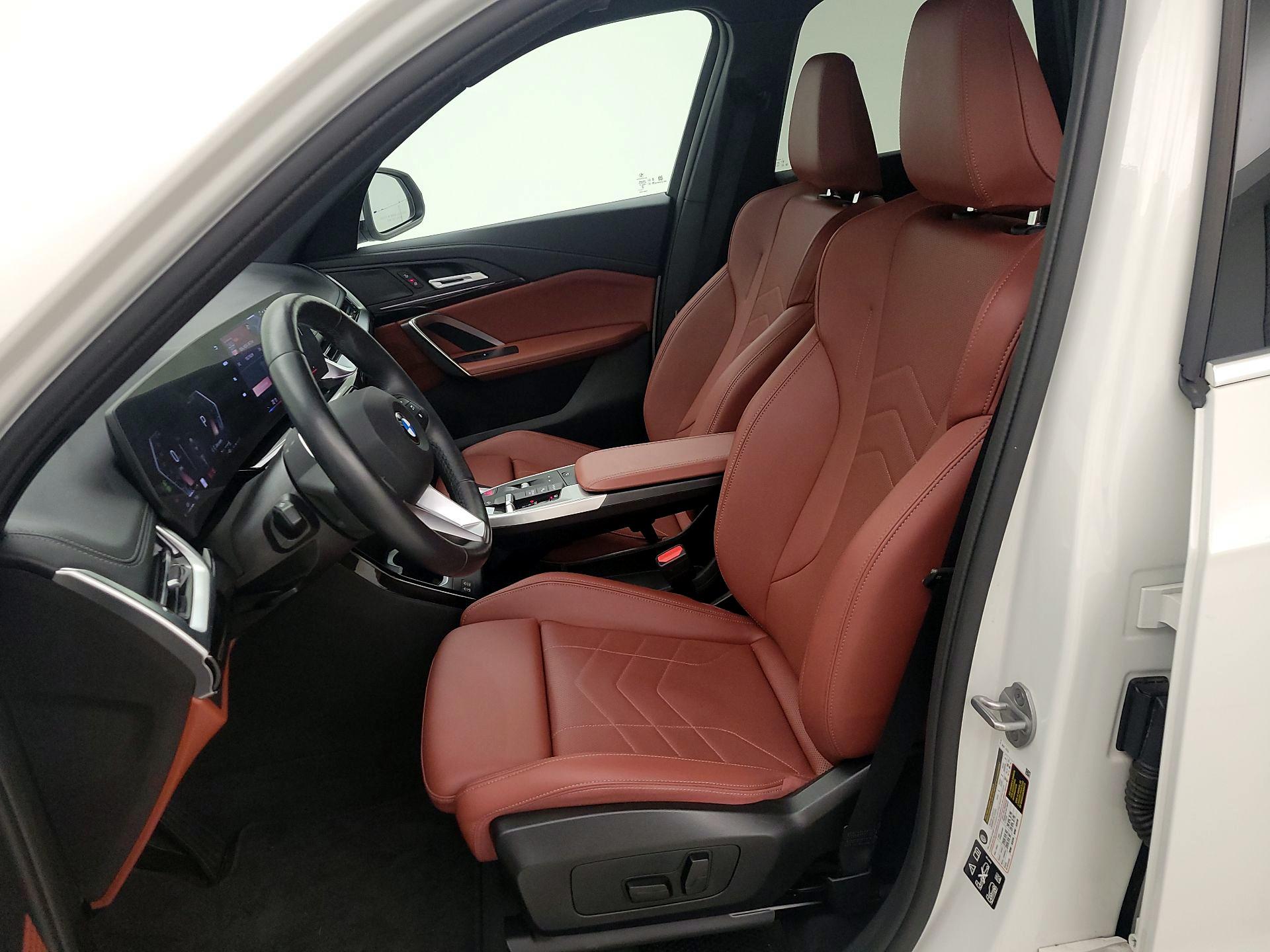 Thumbnail: 2026 BMW X1 - 11