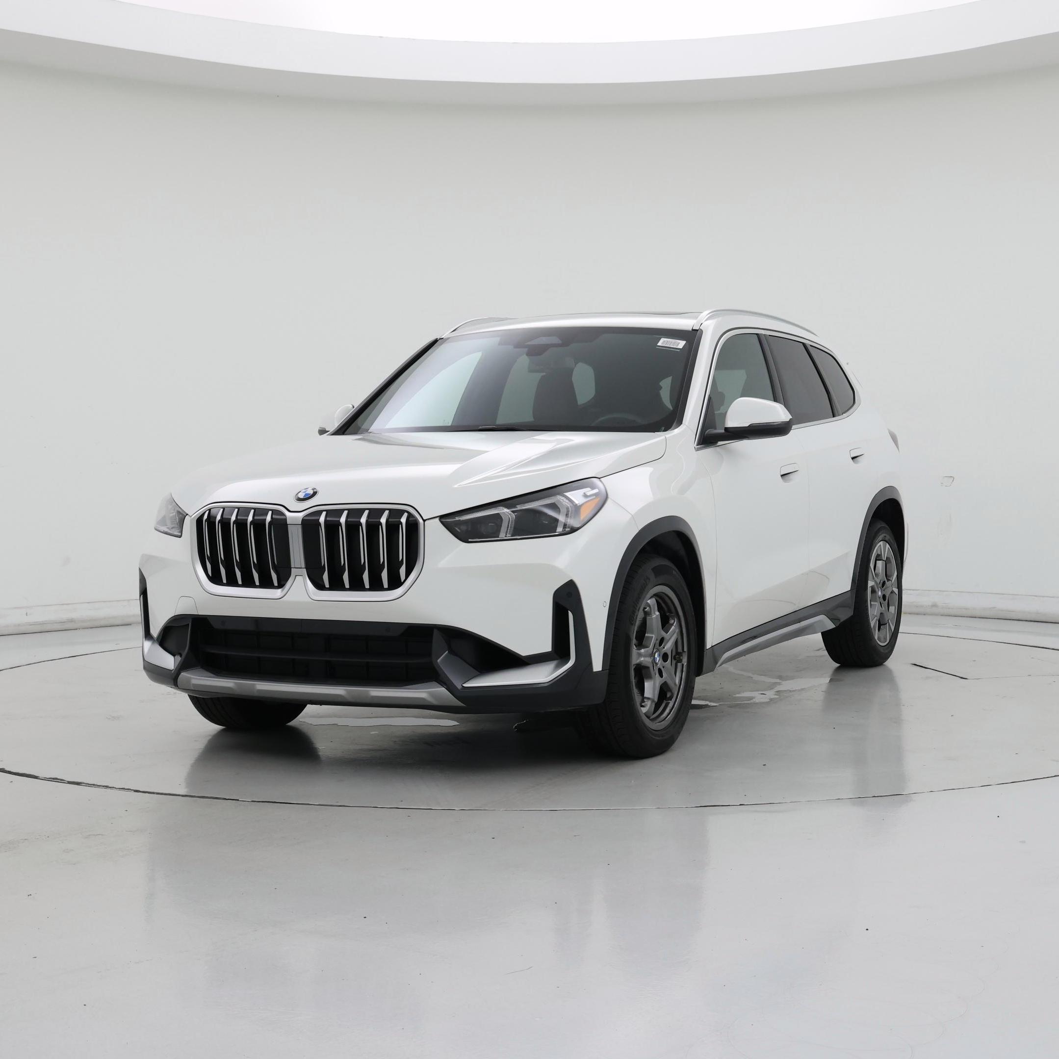 Thumbnail: 2026 BMW X1 - 4