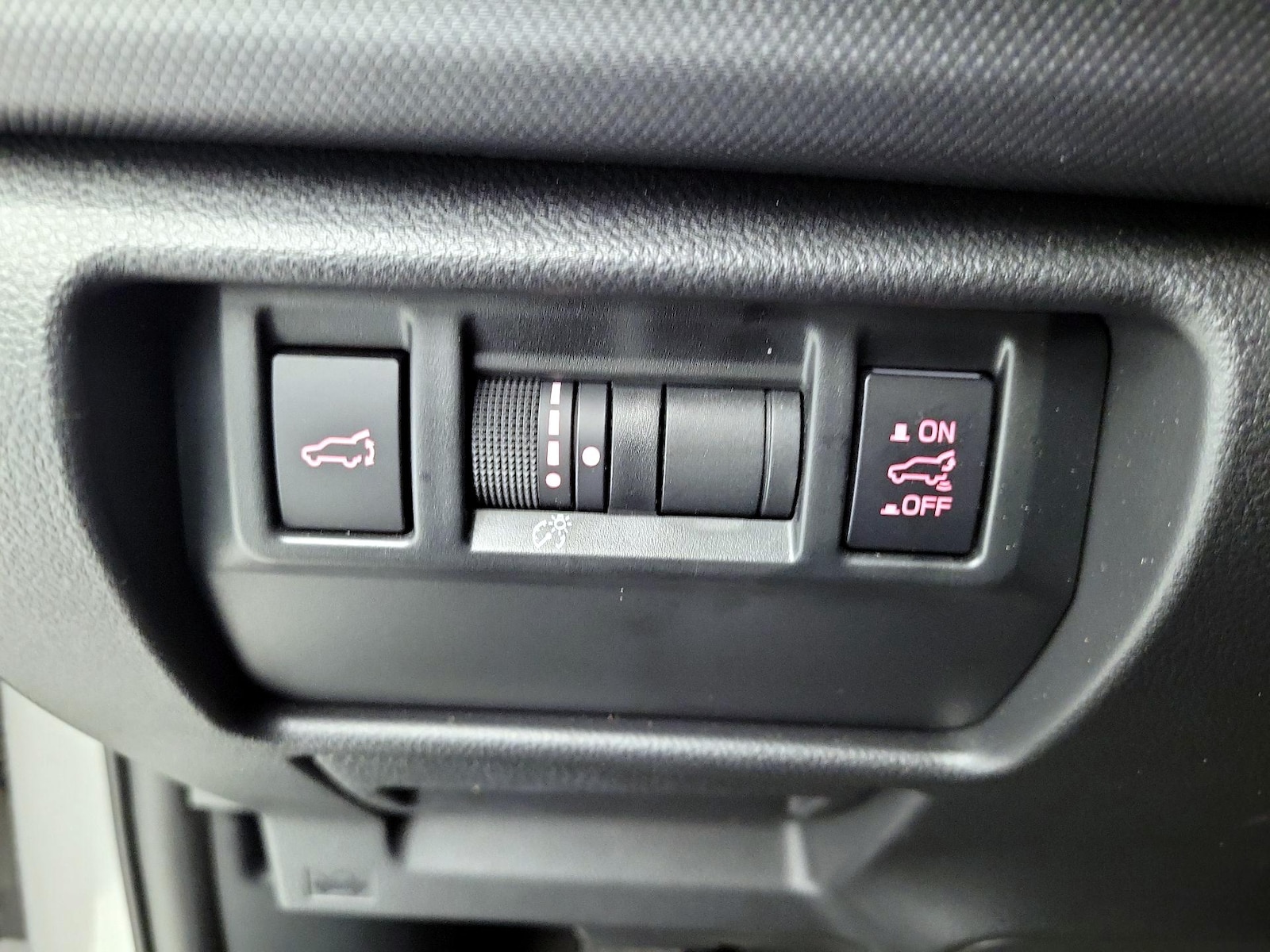 2025 Subaru Forester Touring - Photo 14