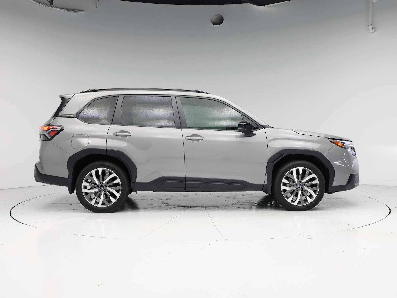 2025 Subaru Forester Touring - Photo 8