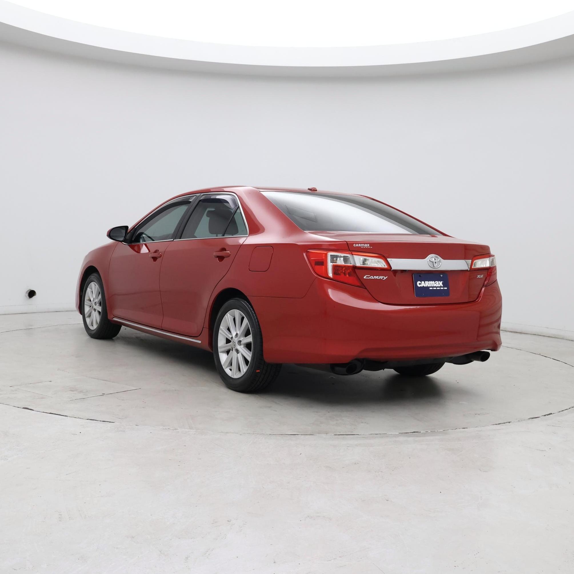 Thumbnail: 2014 Toyota Camry - 2