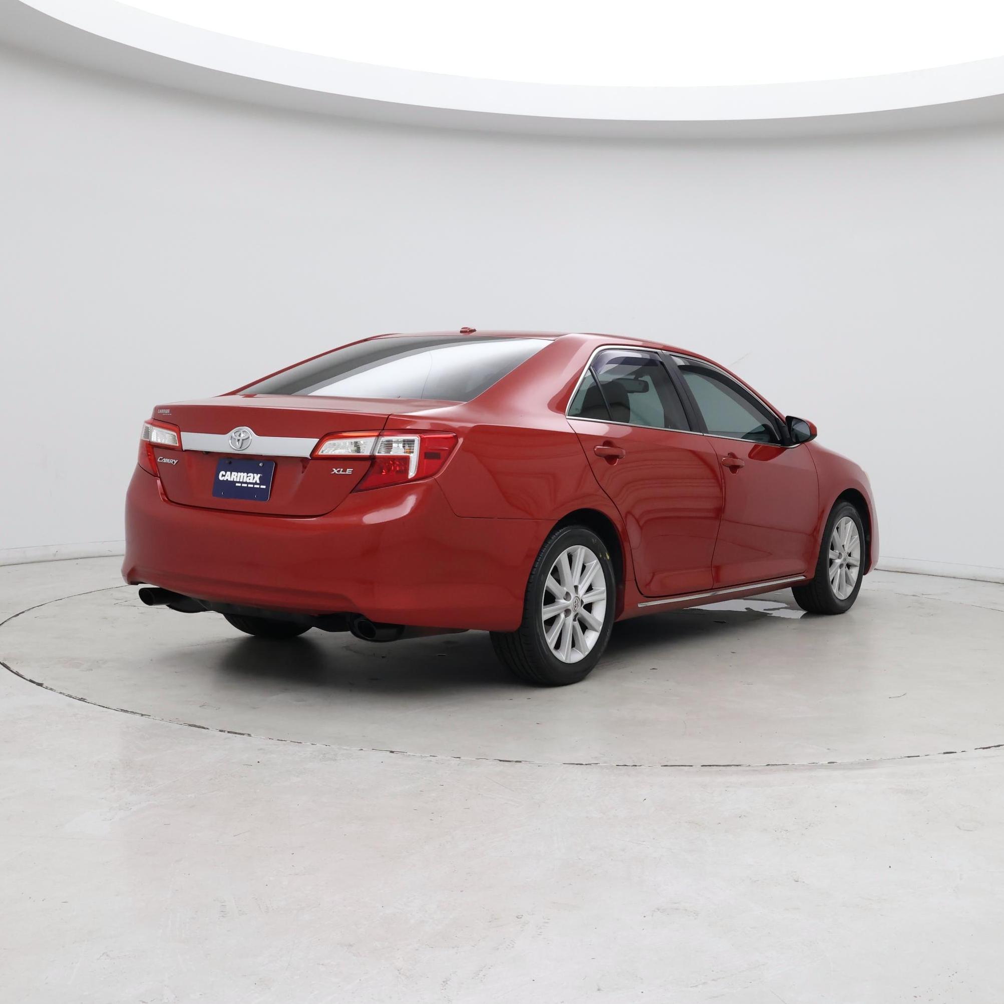 Thumbnail: 2014 Toyota Camry - 8