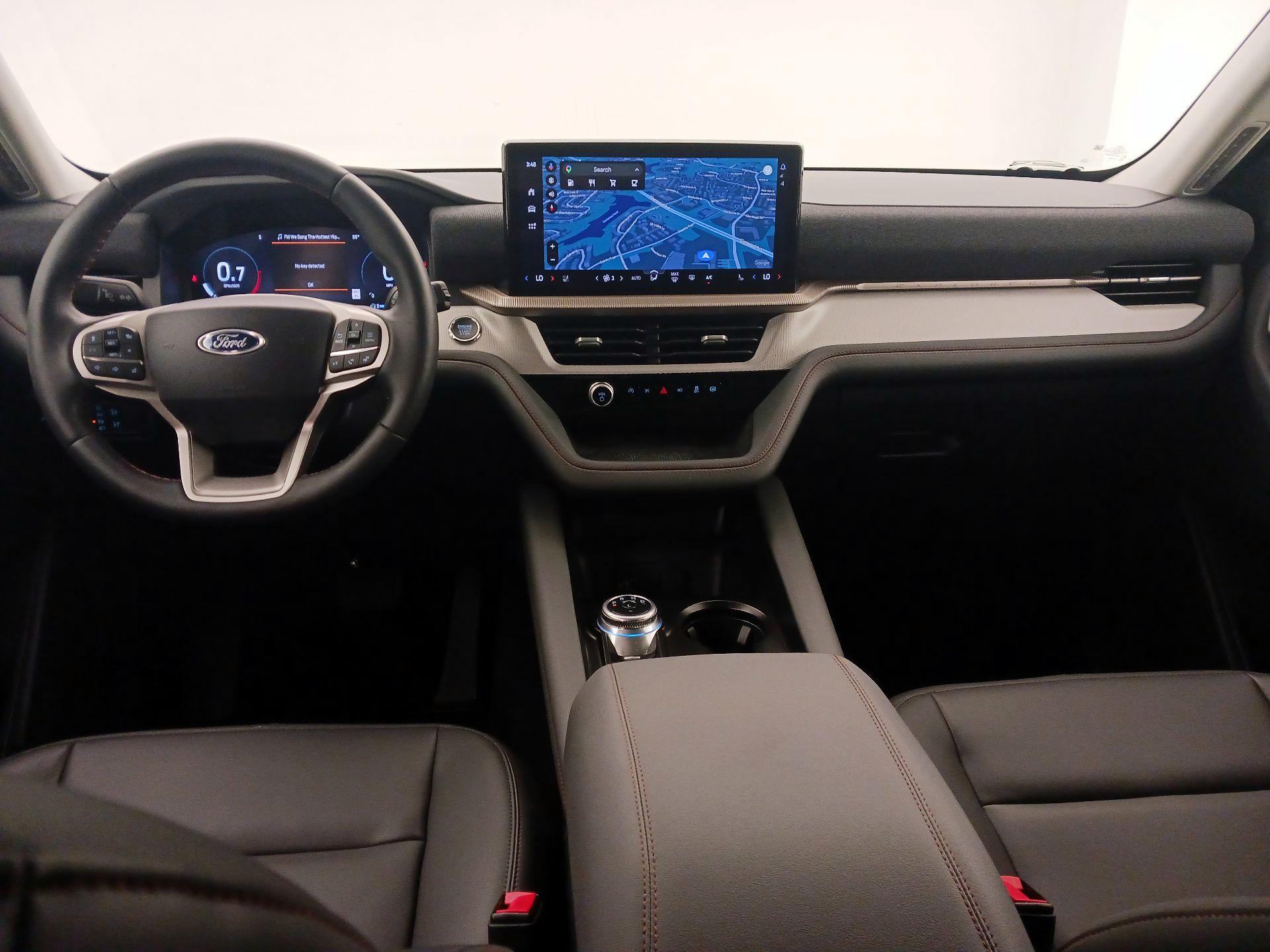 Thumbnail: 2026 Ford Explorer - 9