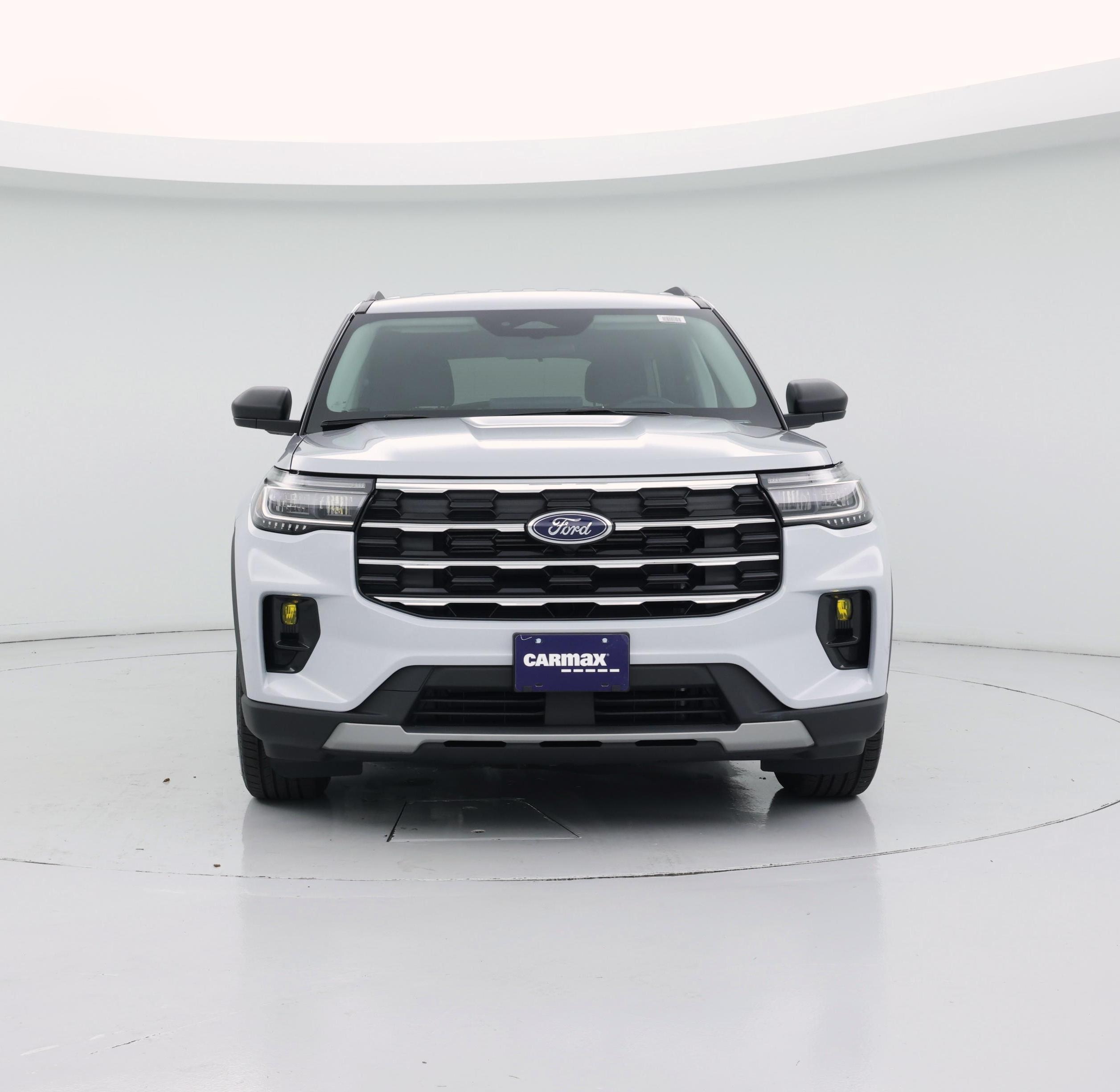 Thumbnail: 2026 Ford Explorer - 5