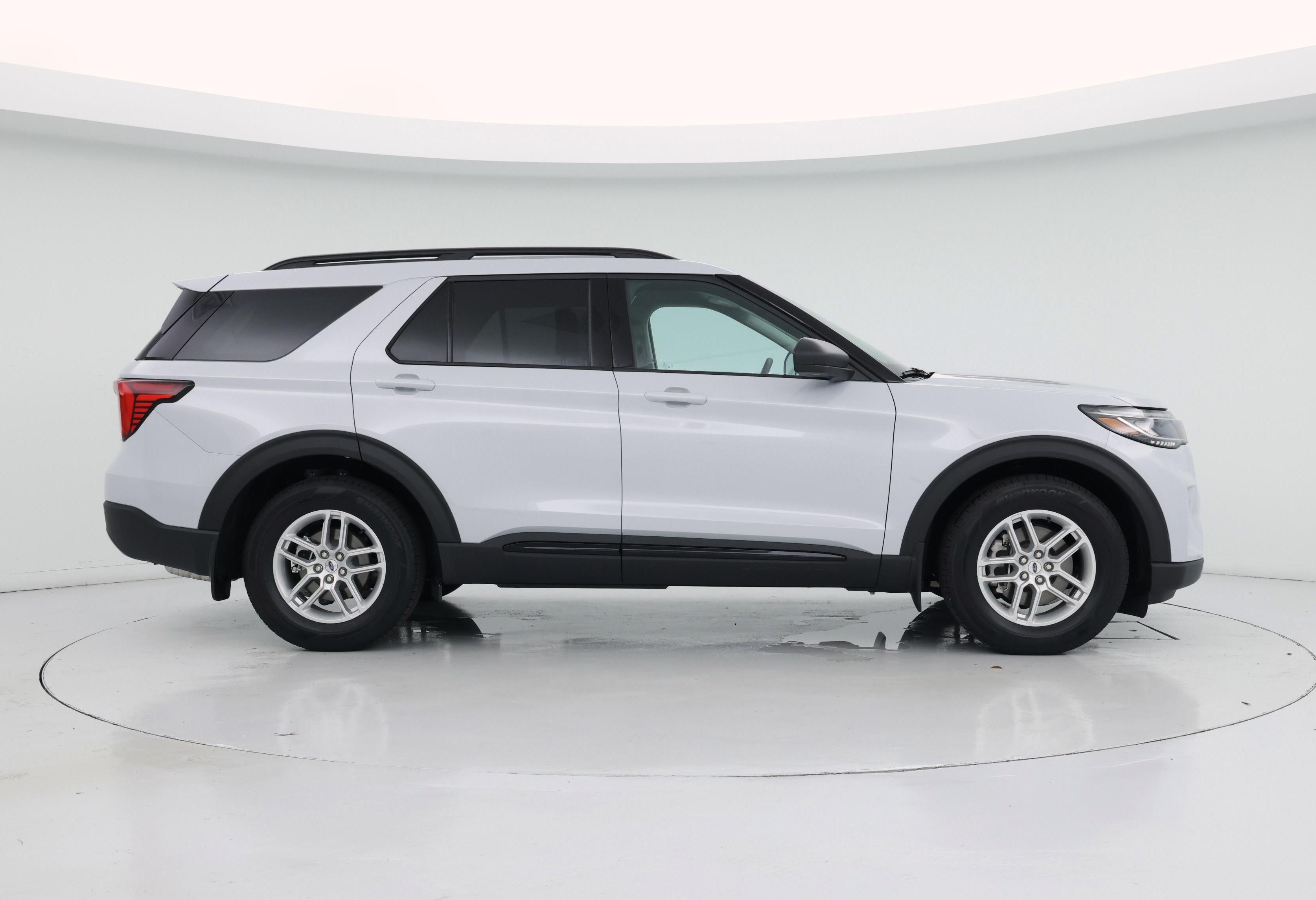 Thumbnail: 2026 Ford Explorer - 7