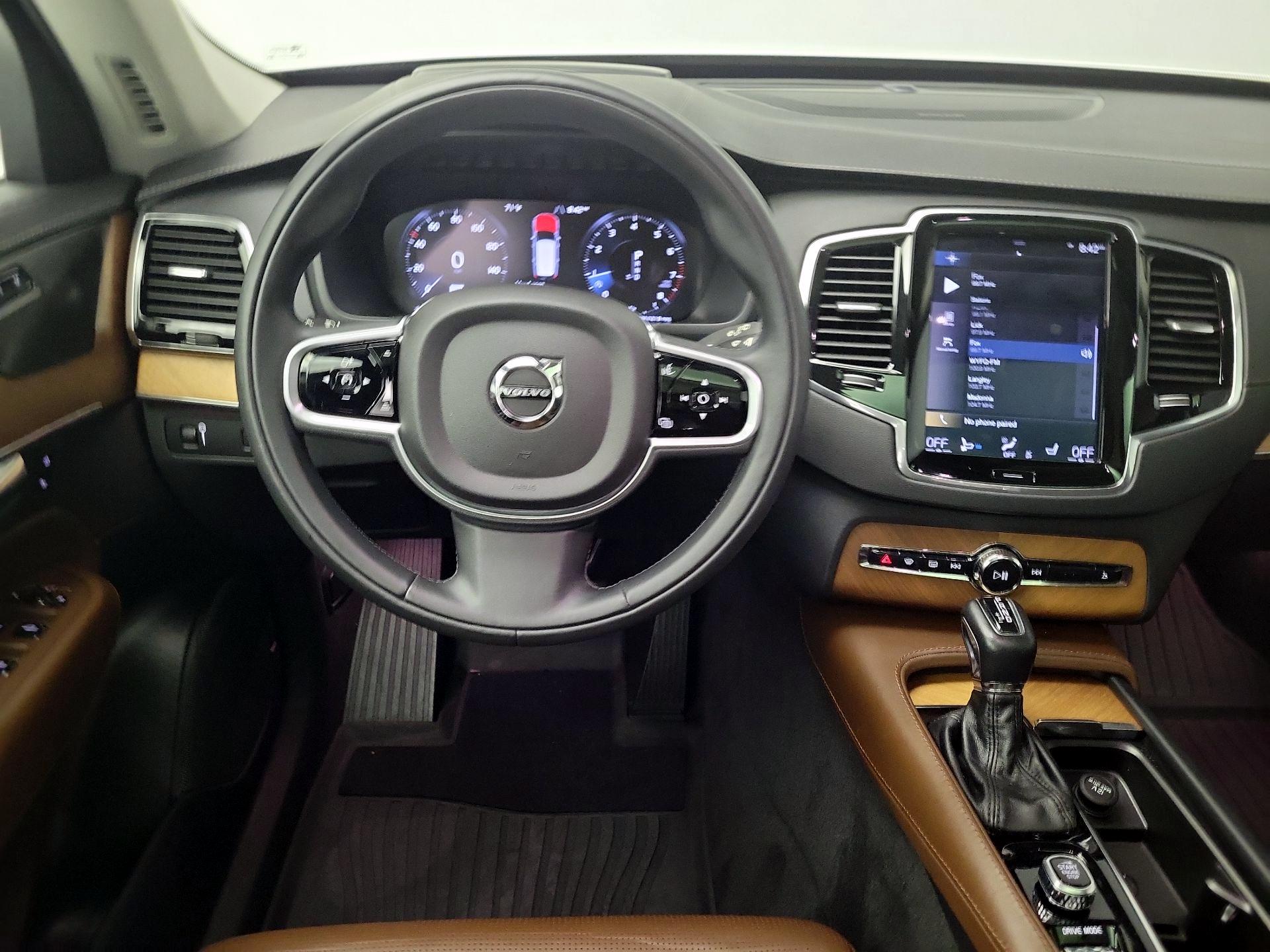 Thumbnail: 2019 Volvo XC90 - 10