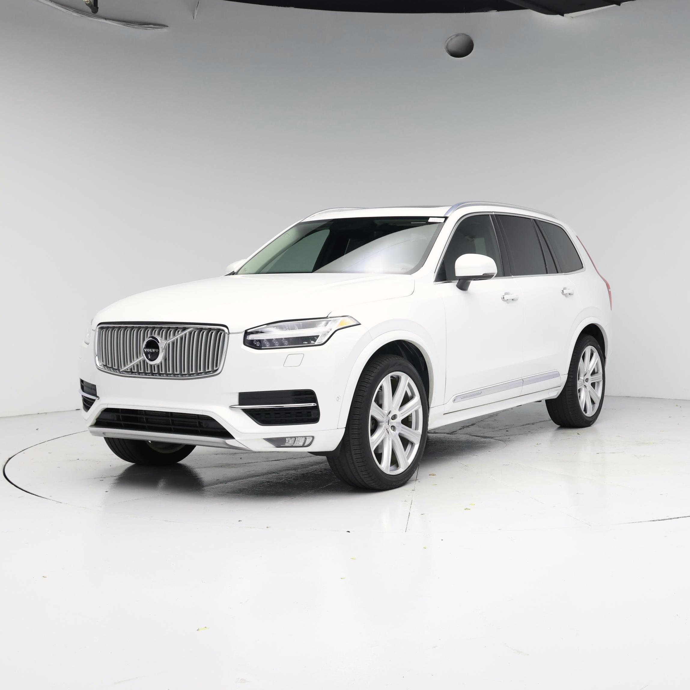 Thumbnail: 2019 Volvo XC90 - 4