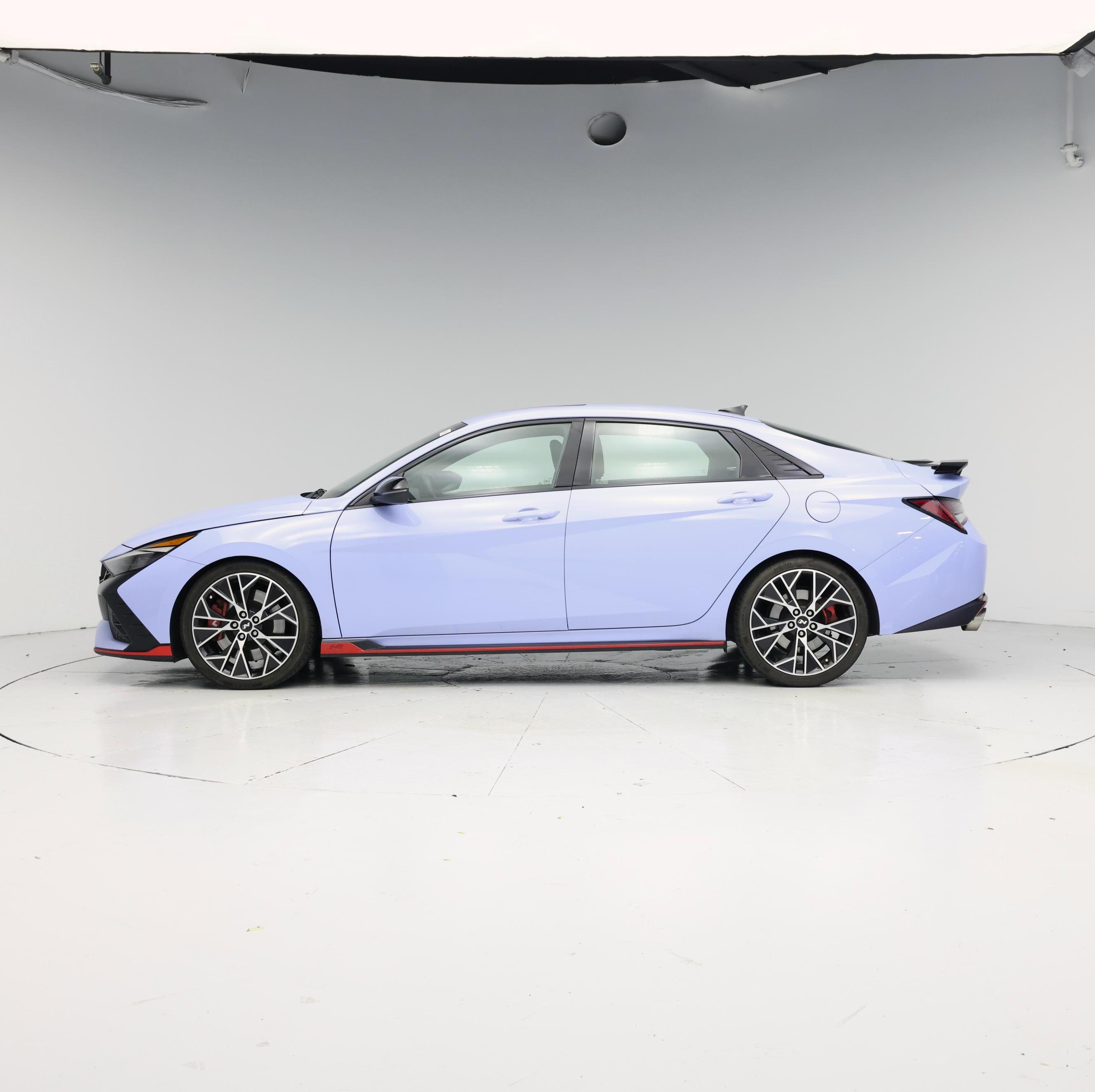 Thumbnail: 2023 Hyundai Elantra - 3