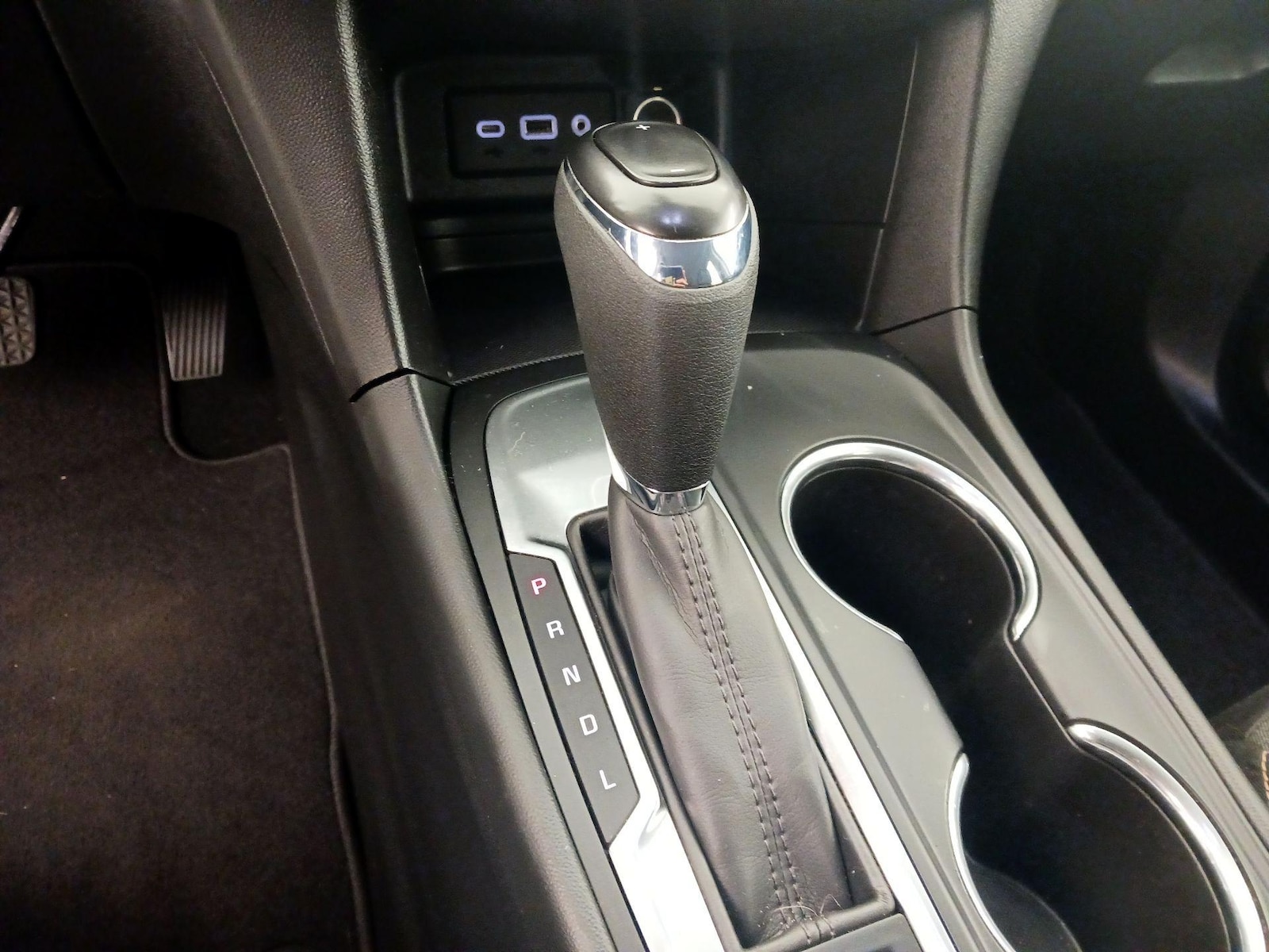 2020 Chevrolet Equinox LT - Photo 18