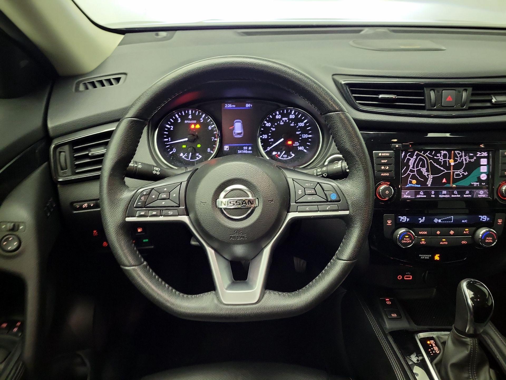 Thumbnail: 2019 Nissan Rogue - 10
