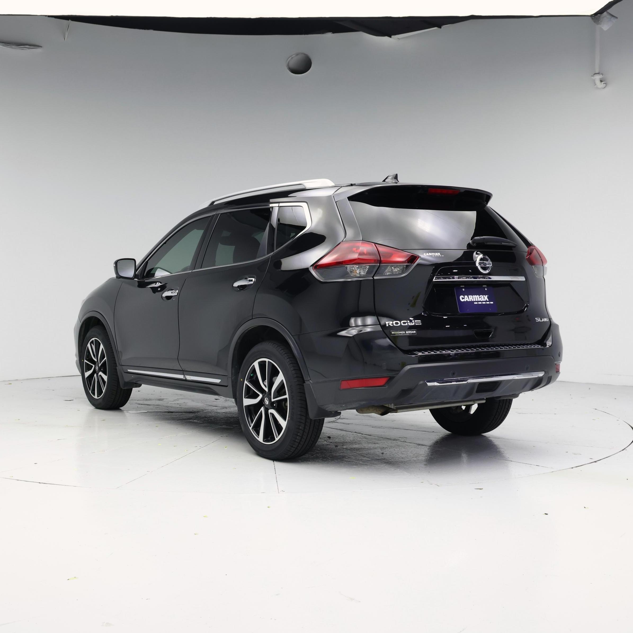 Thumbnail: 2019 Nissan Rogue - 2