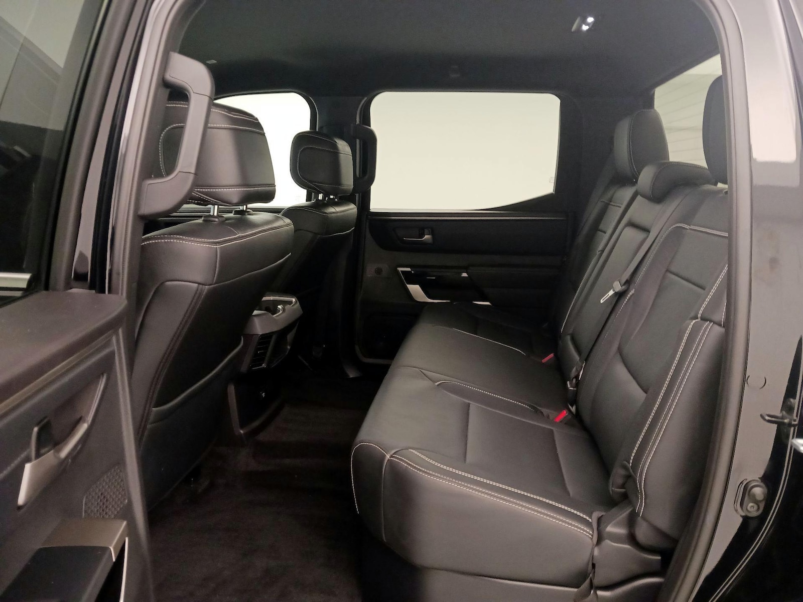 2026 Toyota Tundra Limited - Photo 20