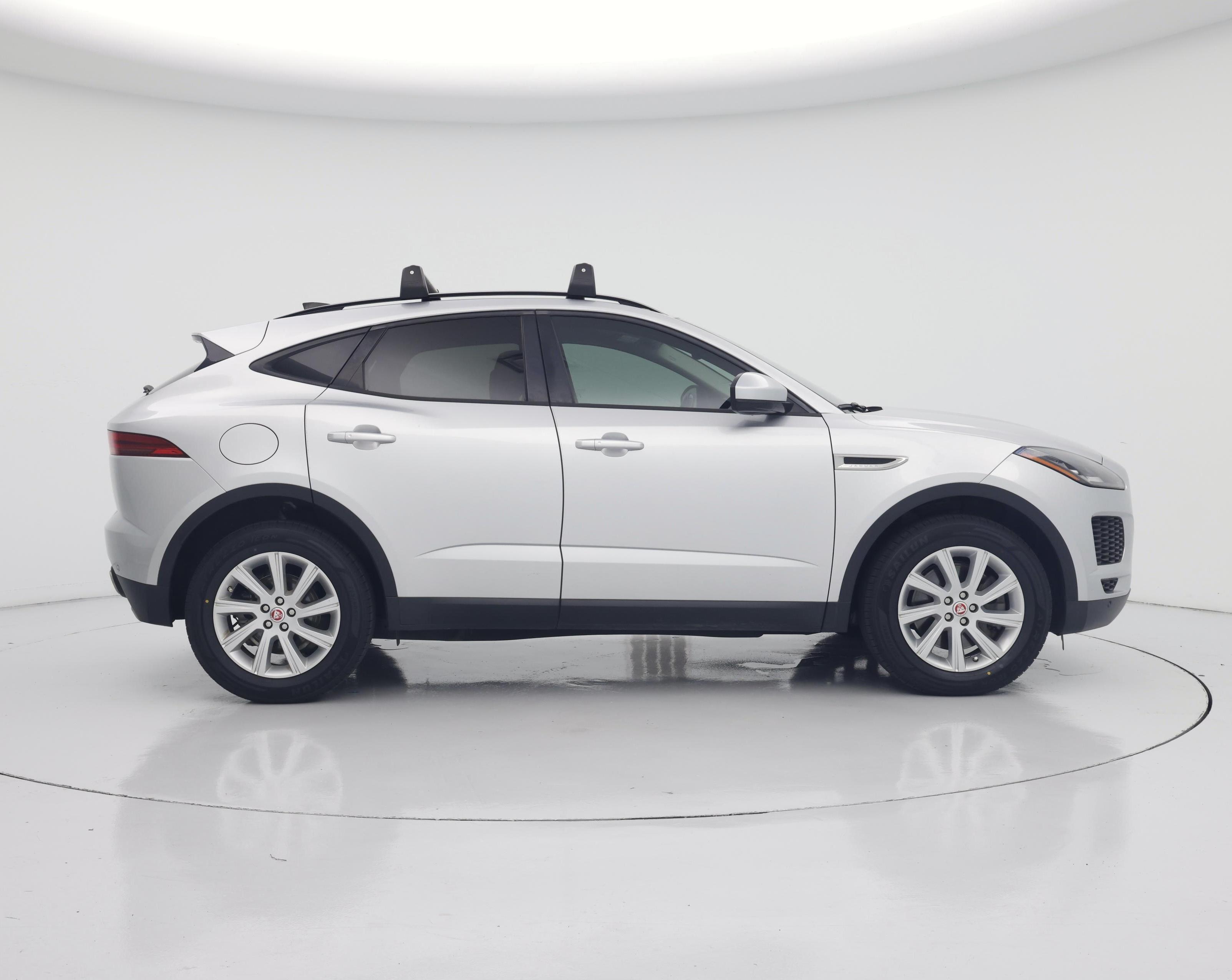Thumbnail: 2020 Jaguar E-Pace - 7