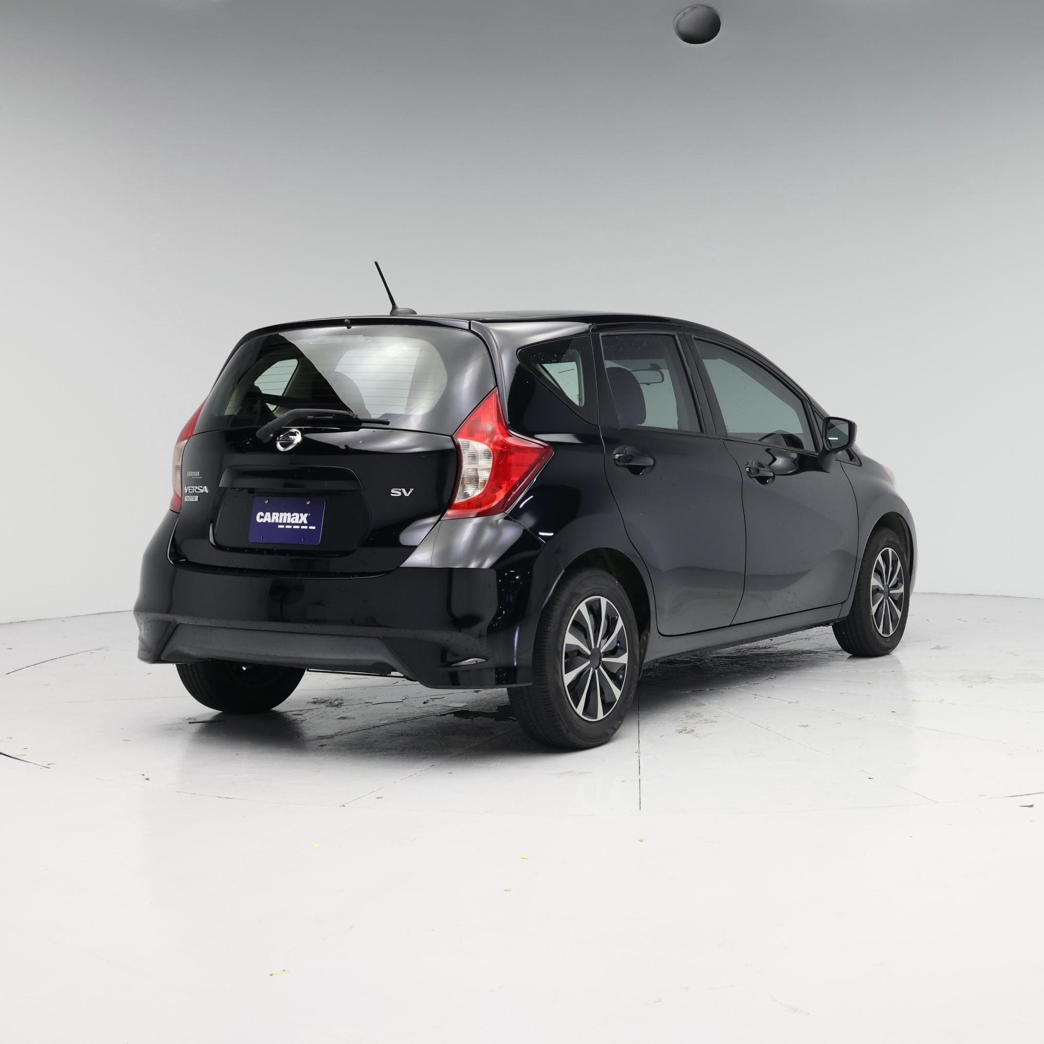 Thumbnail: 2017 Nissan Versa Note - 8