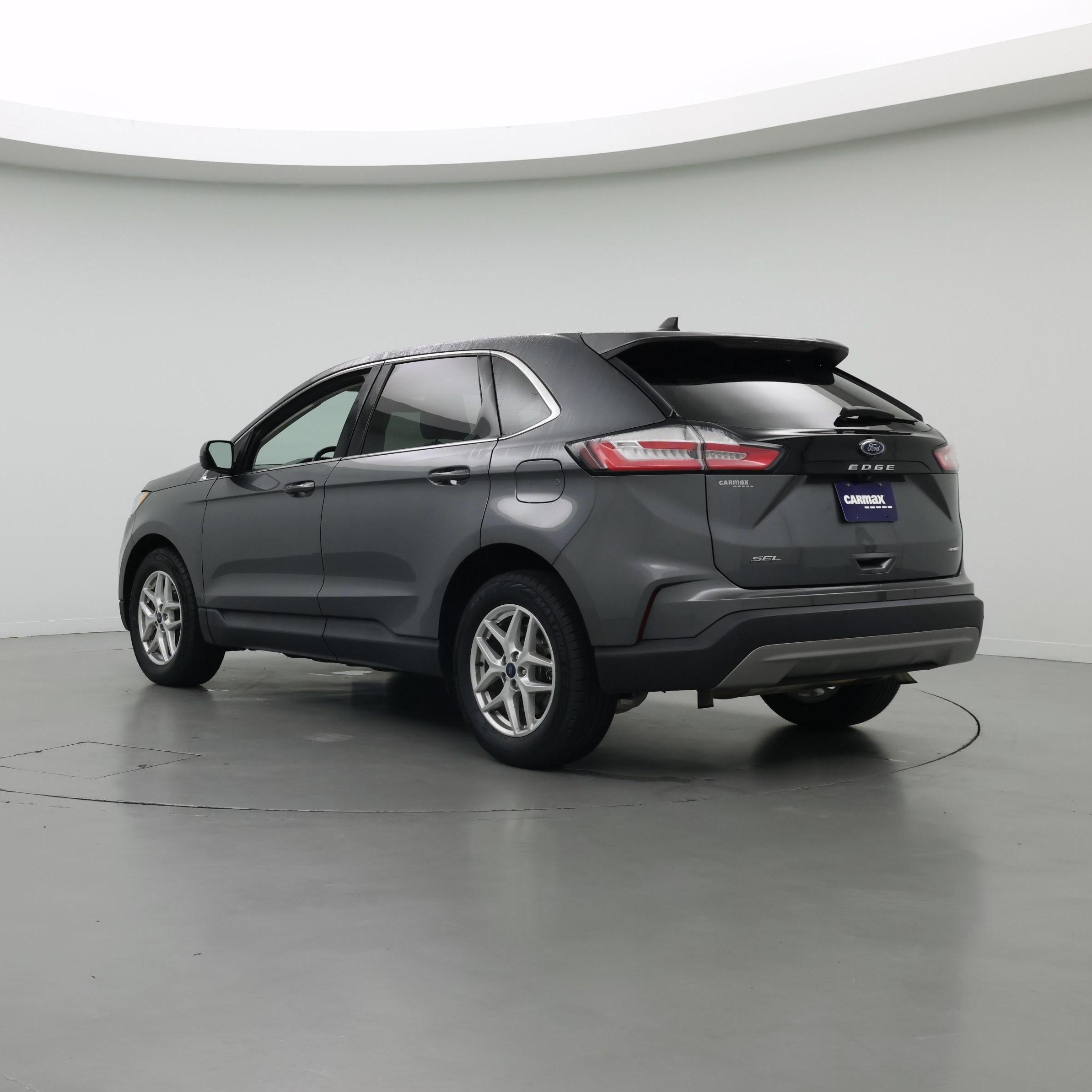 Thumbnail: 2022 Ford Edge - 2