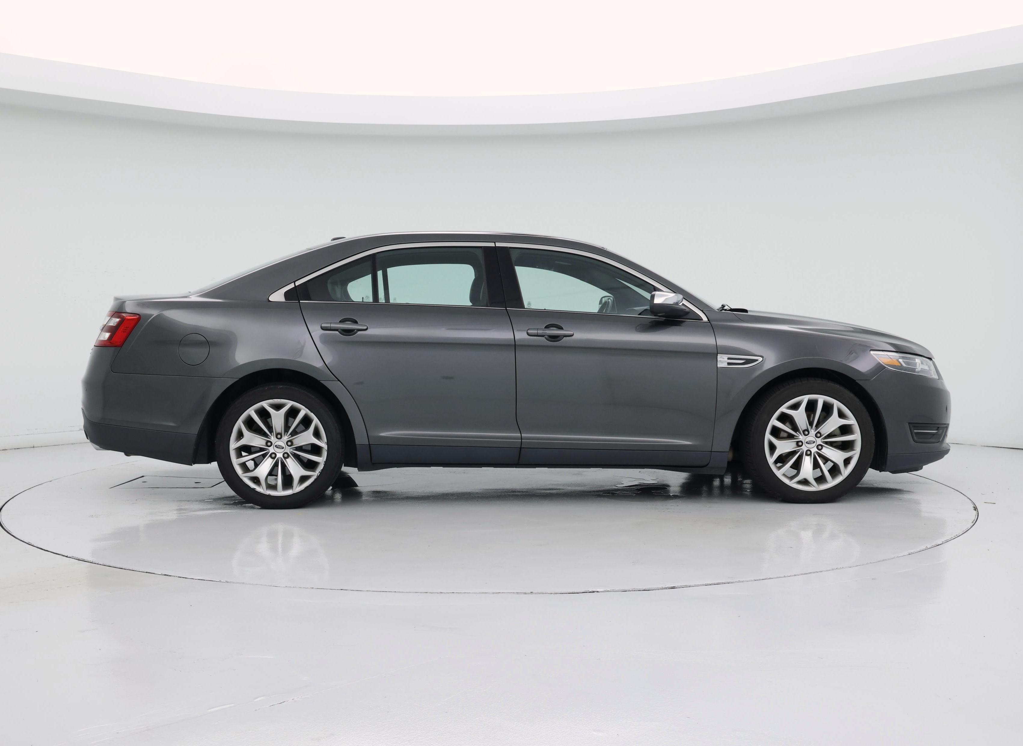 Thumbnail: 2016 Ford Taurus - 7