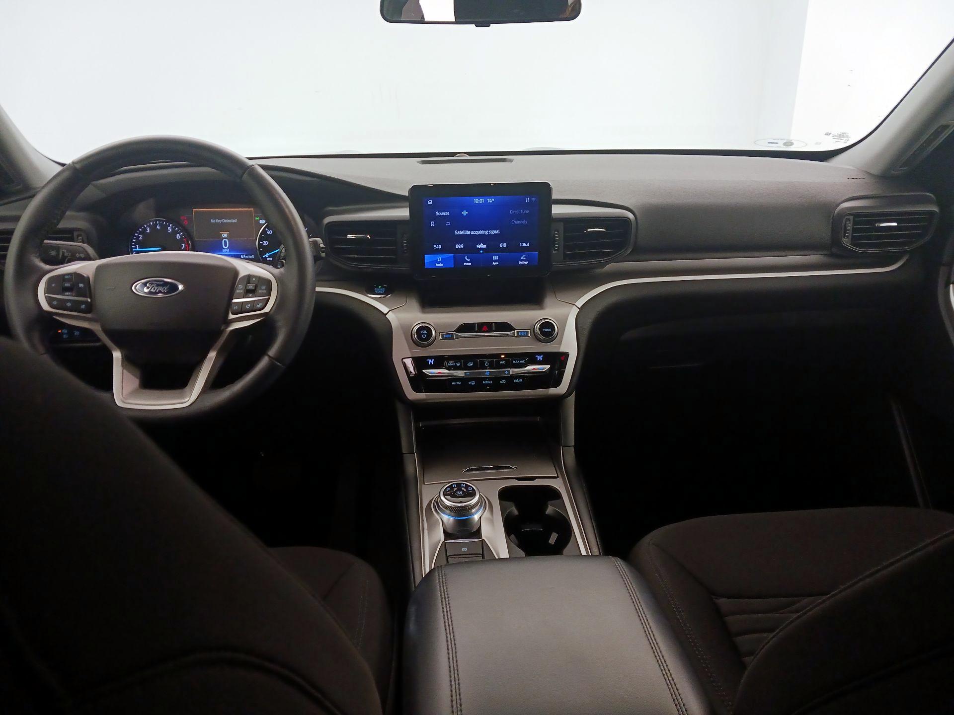 Thumbnail: 2021 Ford Explorer - 9