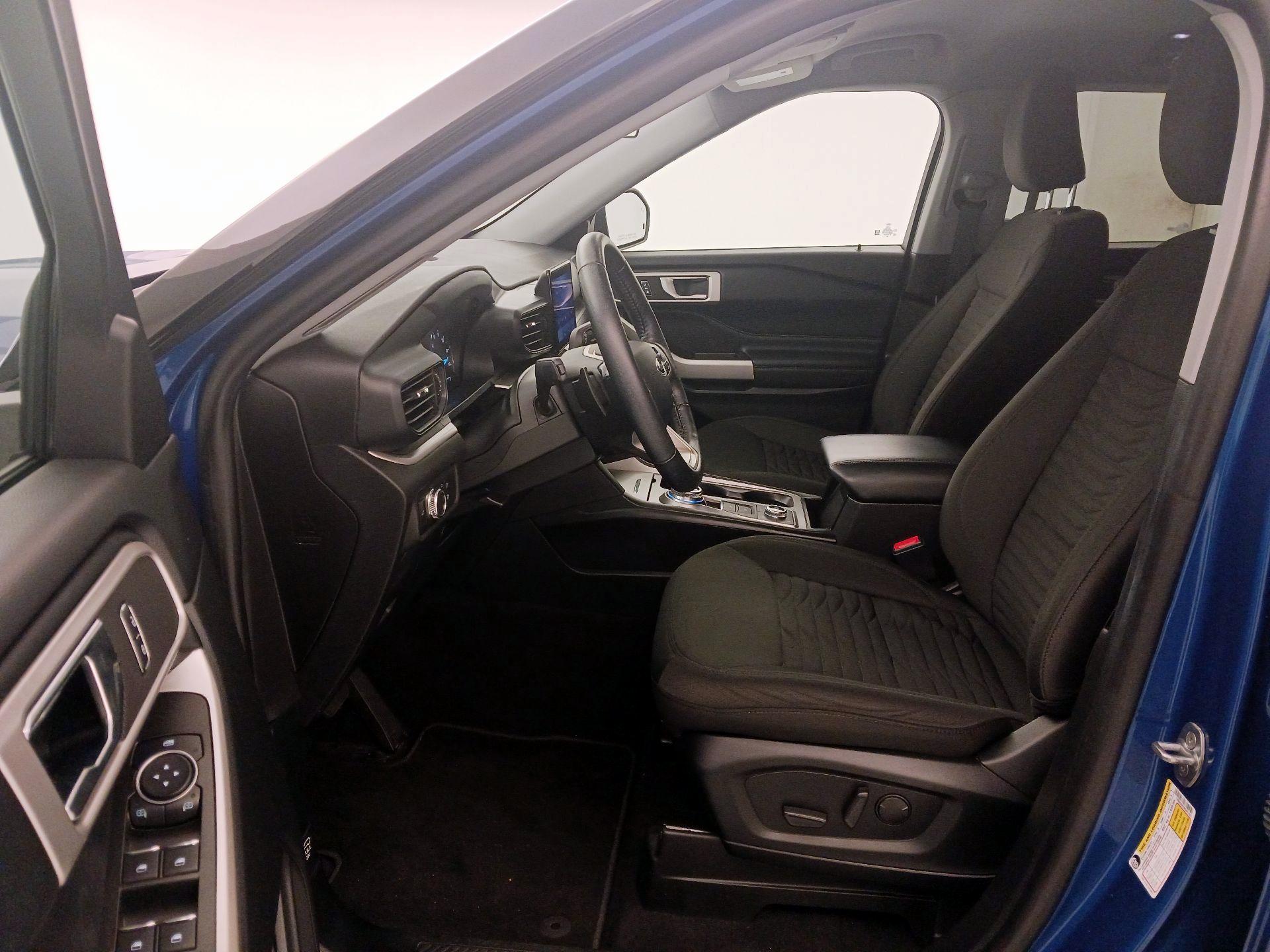 Thumbnail: 2021 Ford Explorer - 11