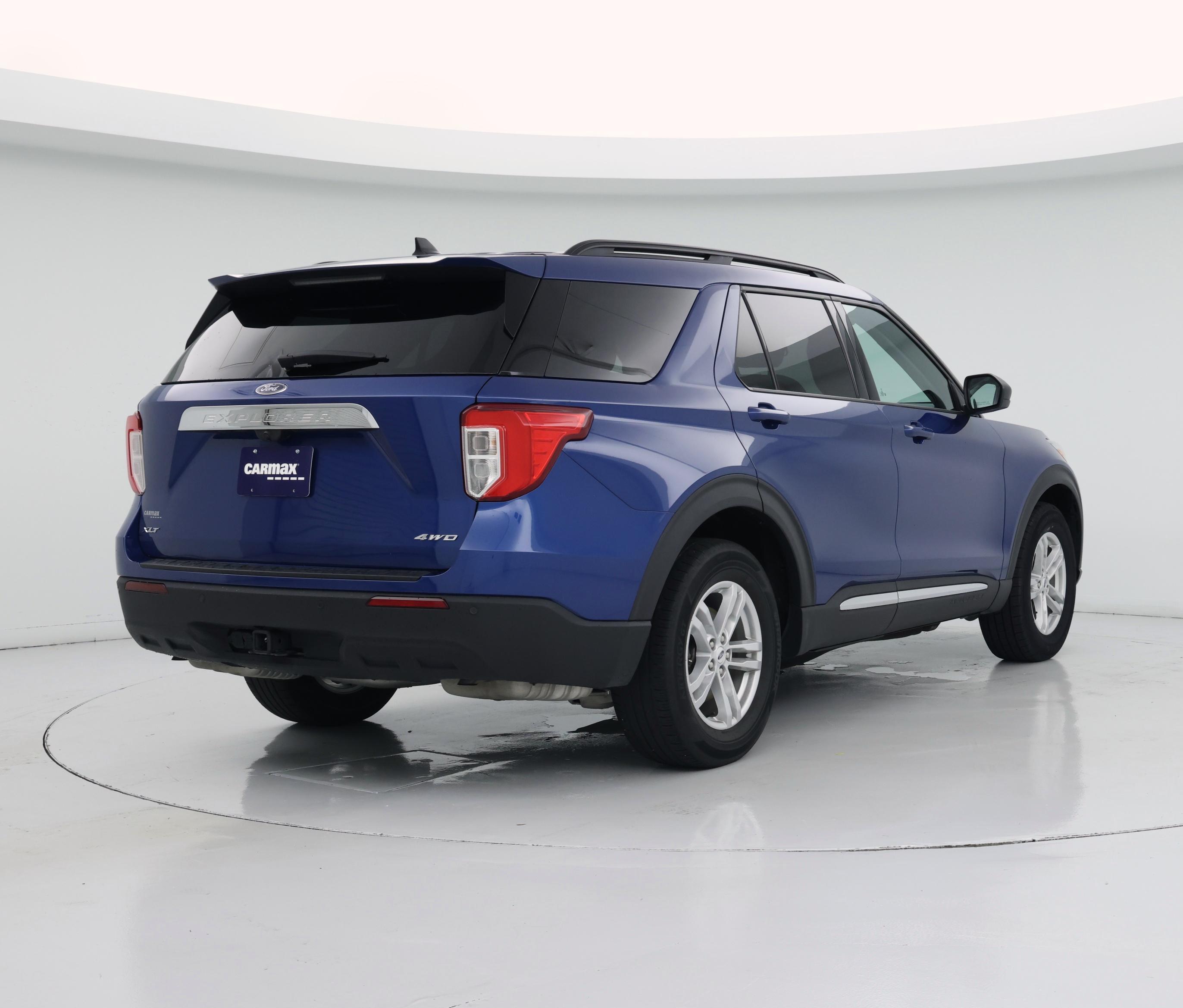 Thumbnail: 2021 Ford Explorer - 8
