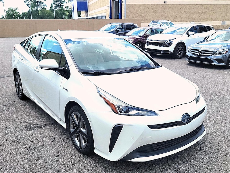 2019 Toyota Prius XLE