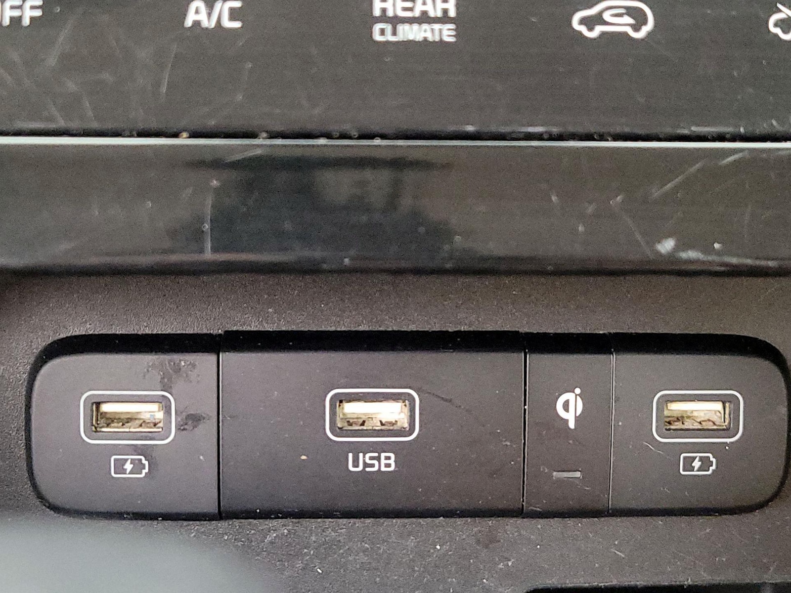2022 Kia Carnival SX - Photo 20