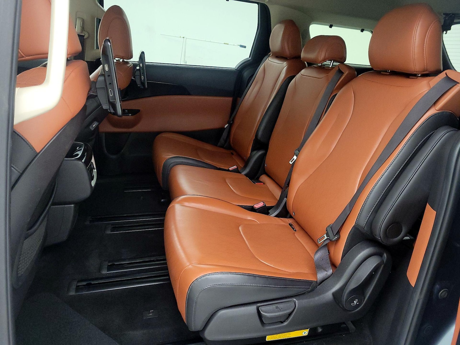 2022 Kia Carnival SX - Photo 21
