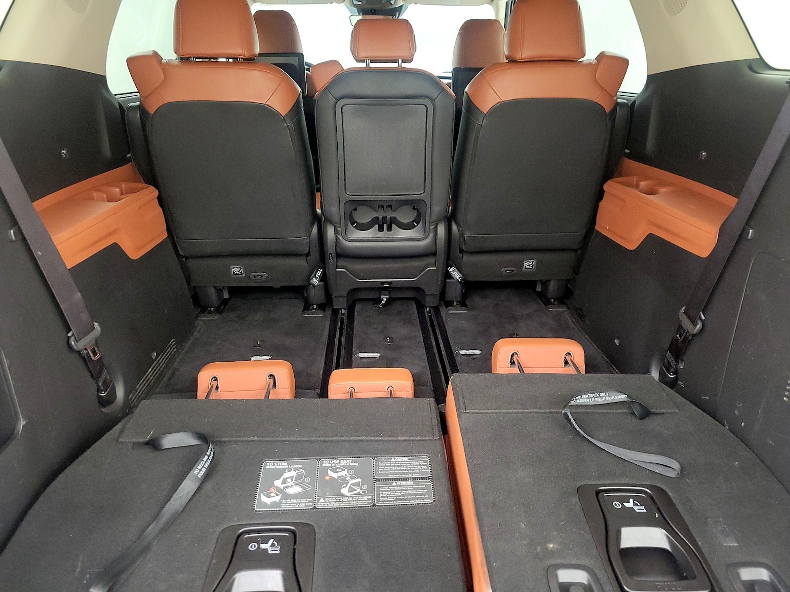 2022 Kia Carnival SX - Photo 24