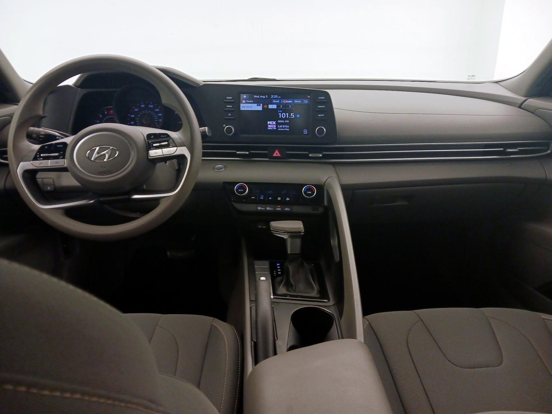 Thumbnail: 2021 Hyundai Elantra - 9