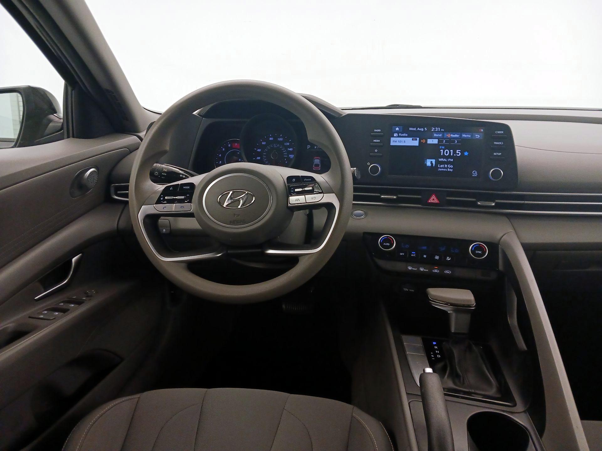 Thumbnail: 2021 Hyundai Elantra - 10
