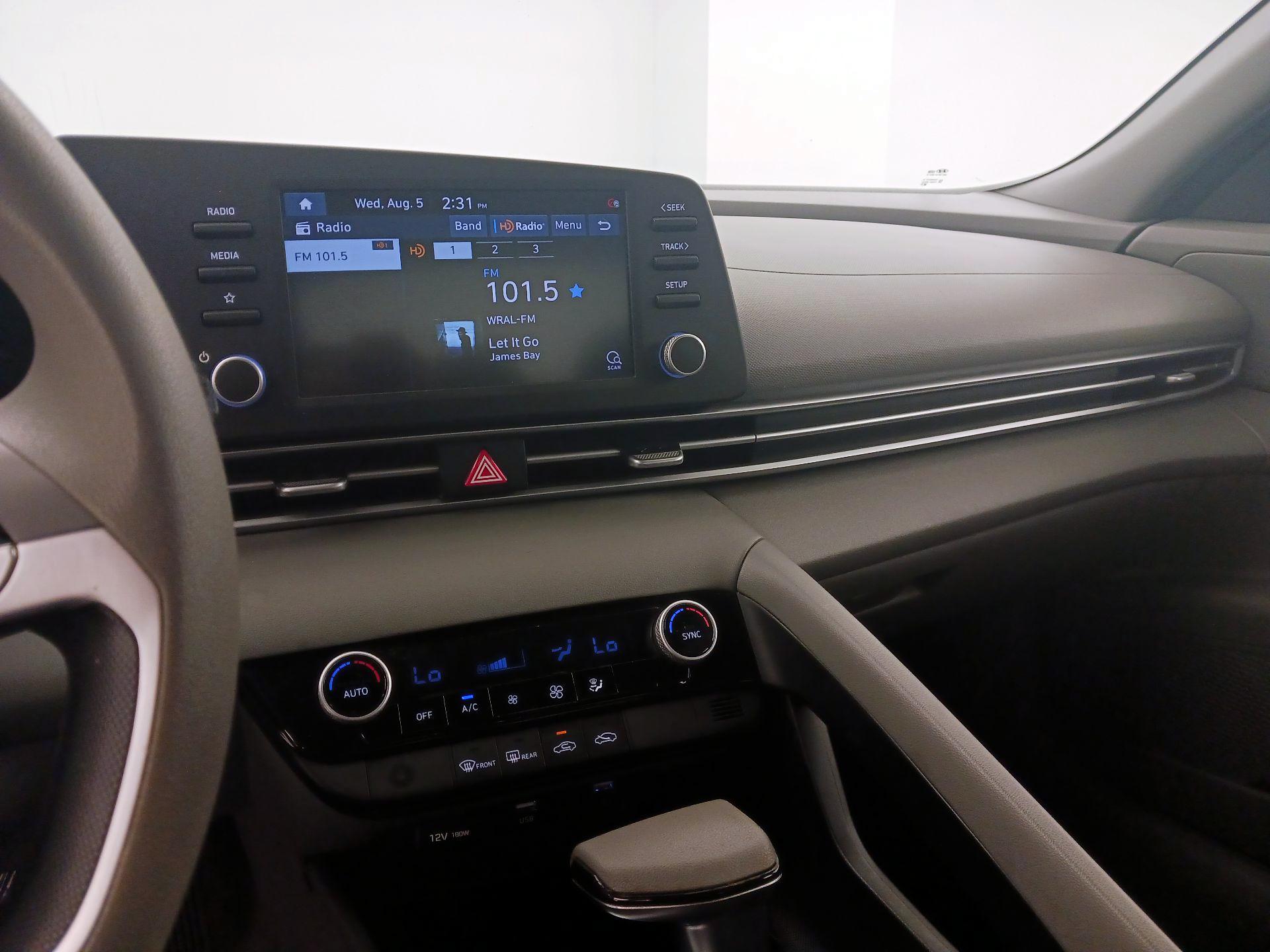 Thumbnail: 2021 Hyundai Elantra - 15